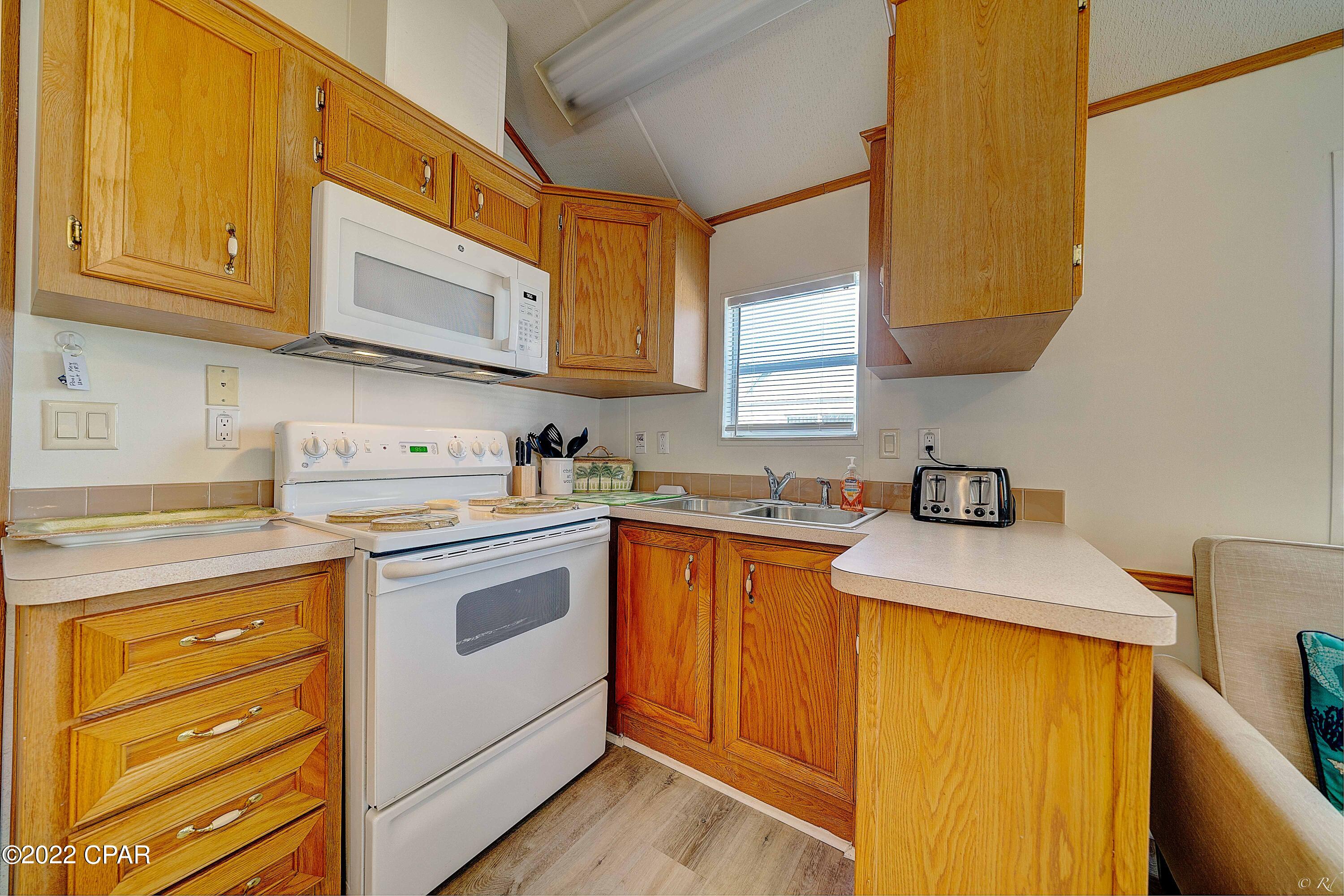 Emerald Pointe Resort - Residential