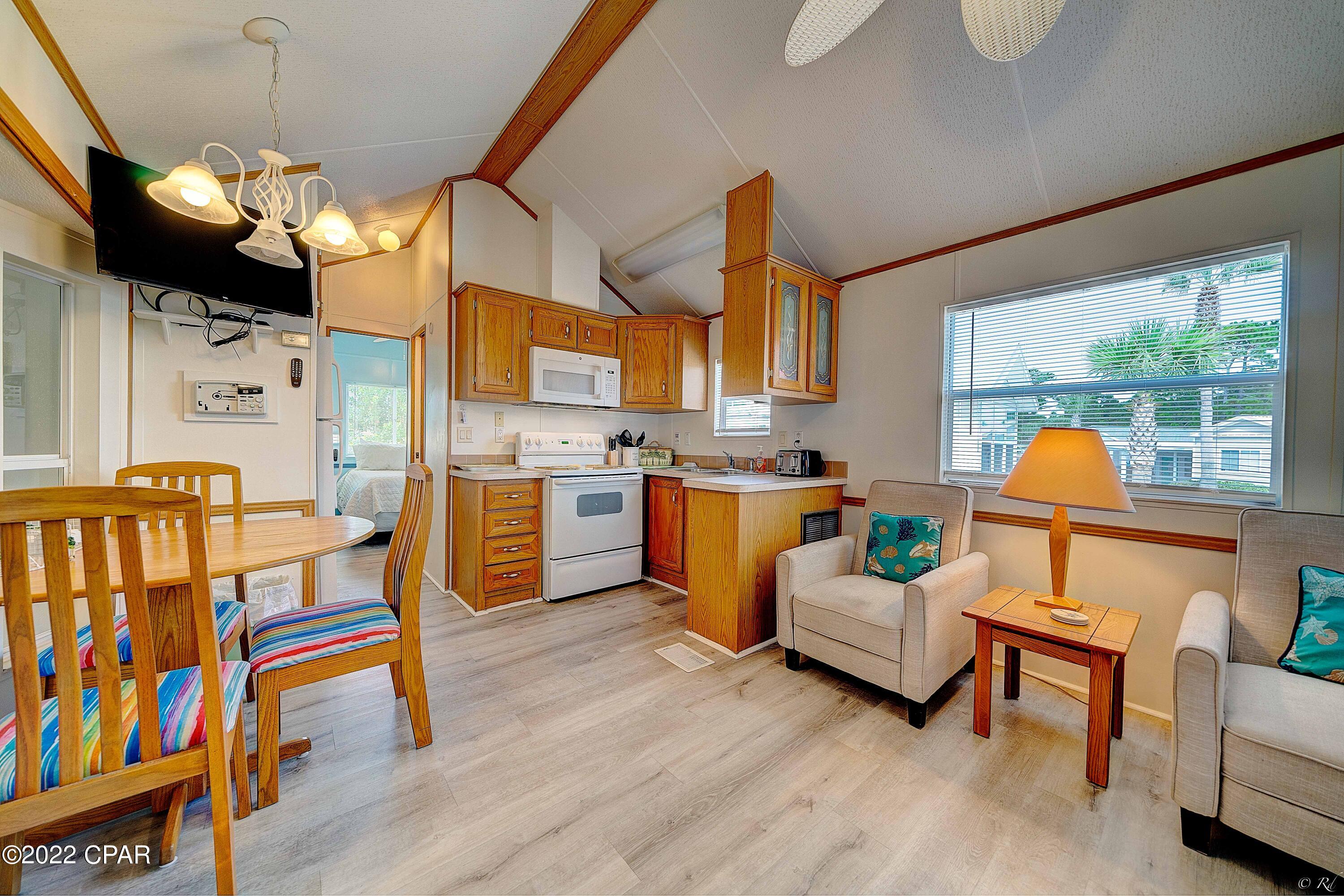 Emerald Pointe Resort - Residential