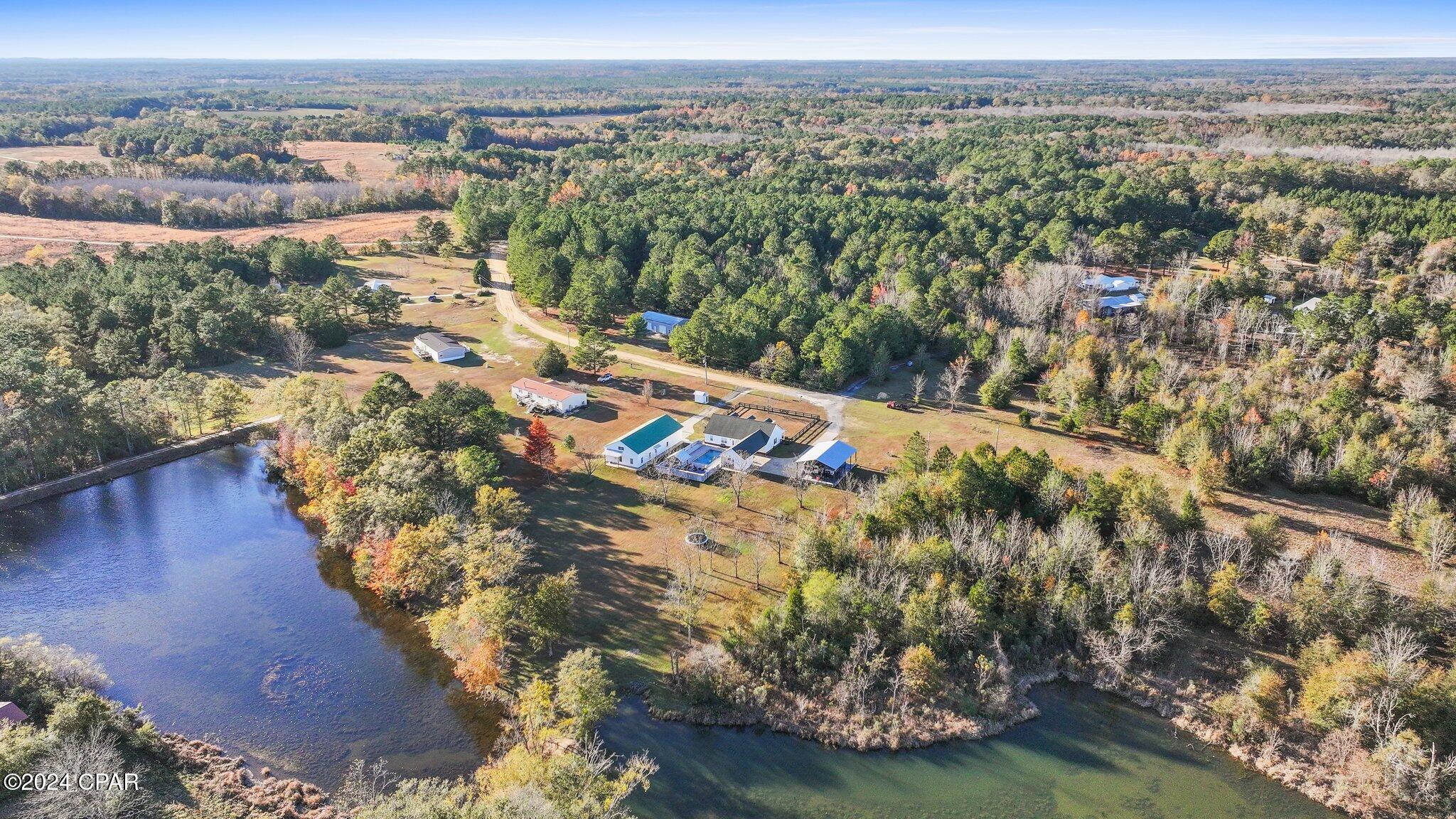 Twin Lakes - Residential