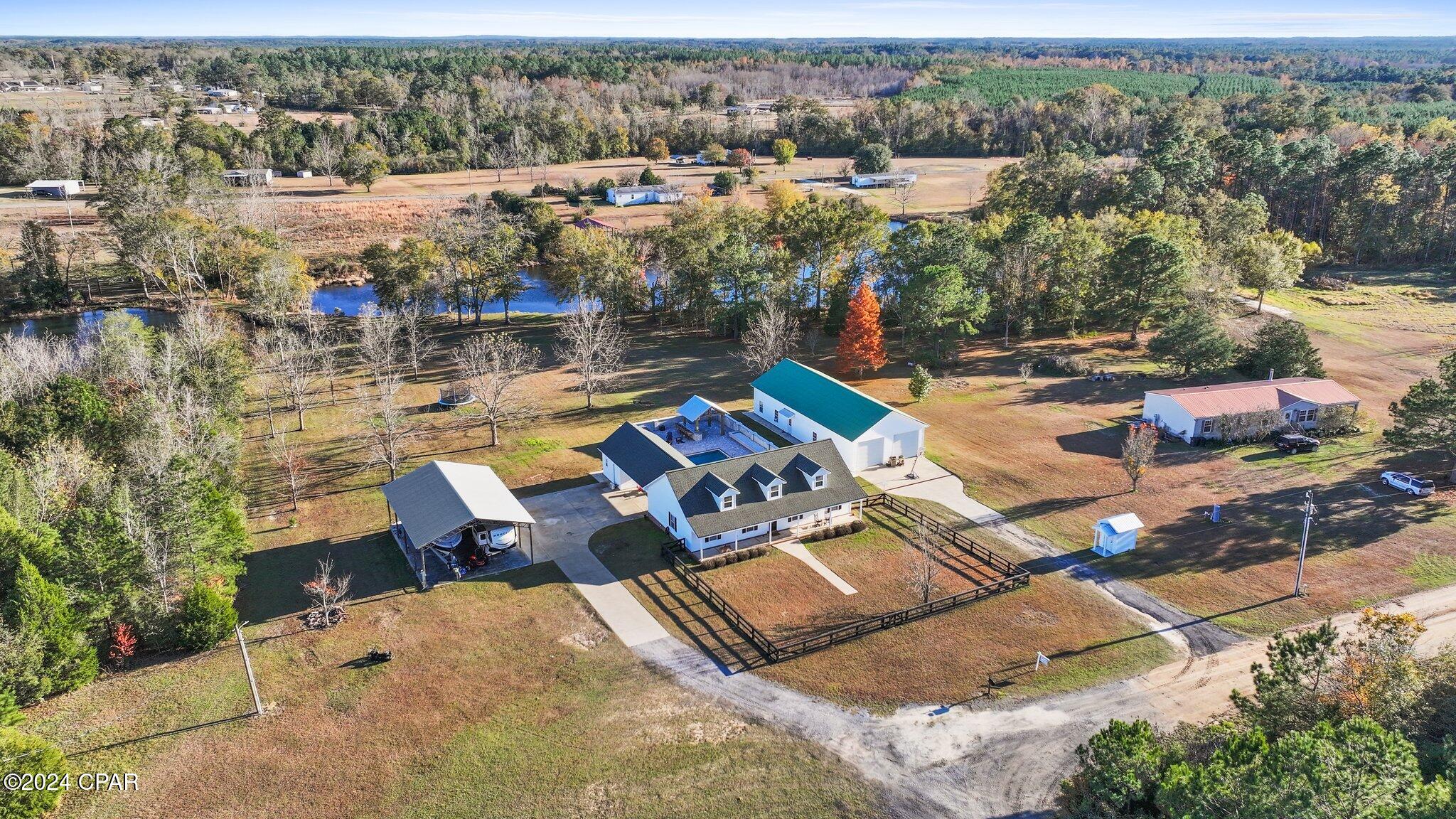 Twin Lakes - Residential