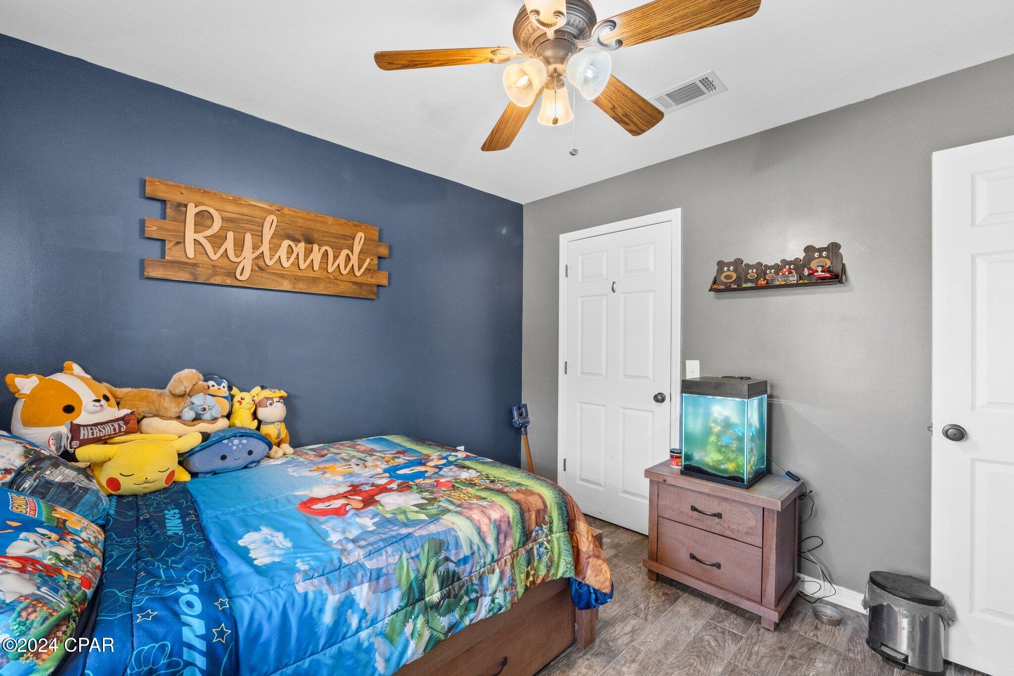 Twin Lakes - Residential
