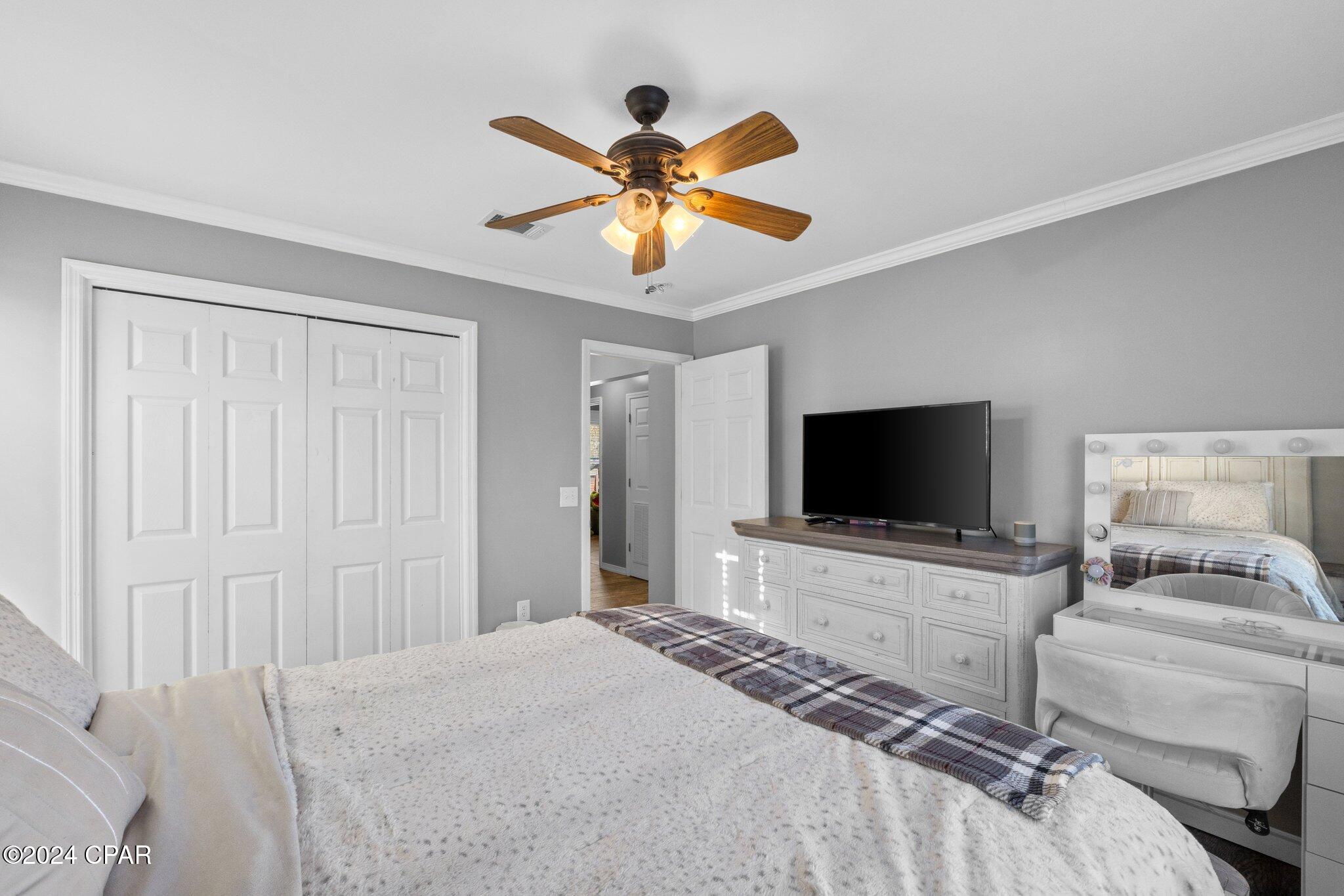Twin Lakes - Residential