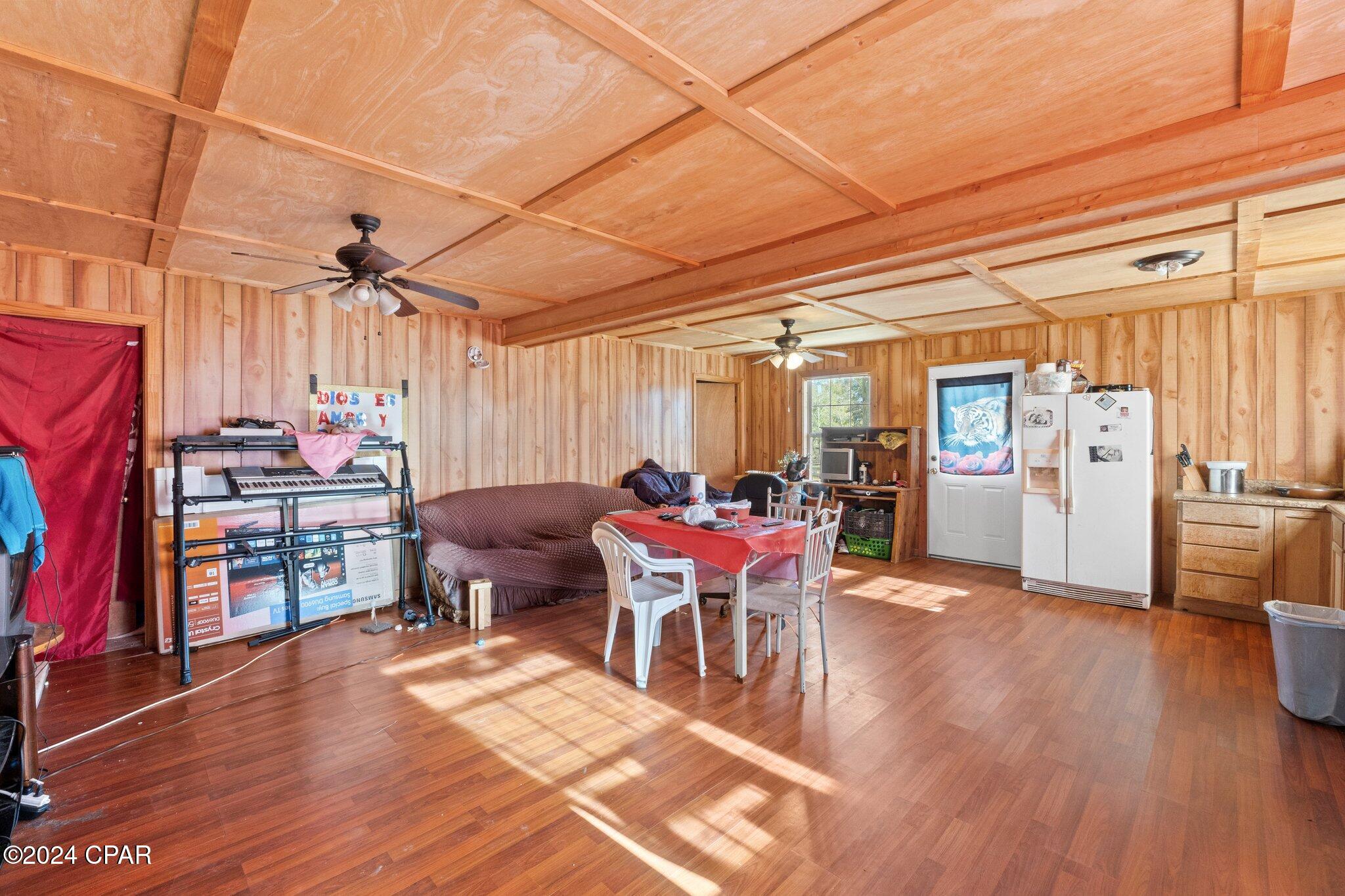 Twin Lakes - Residential