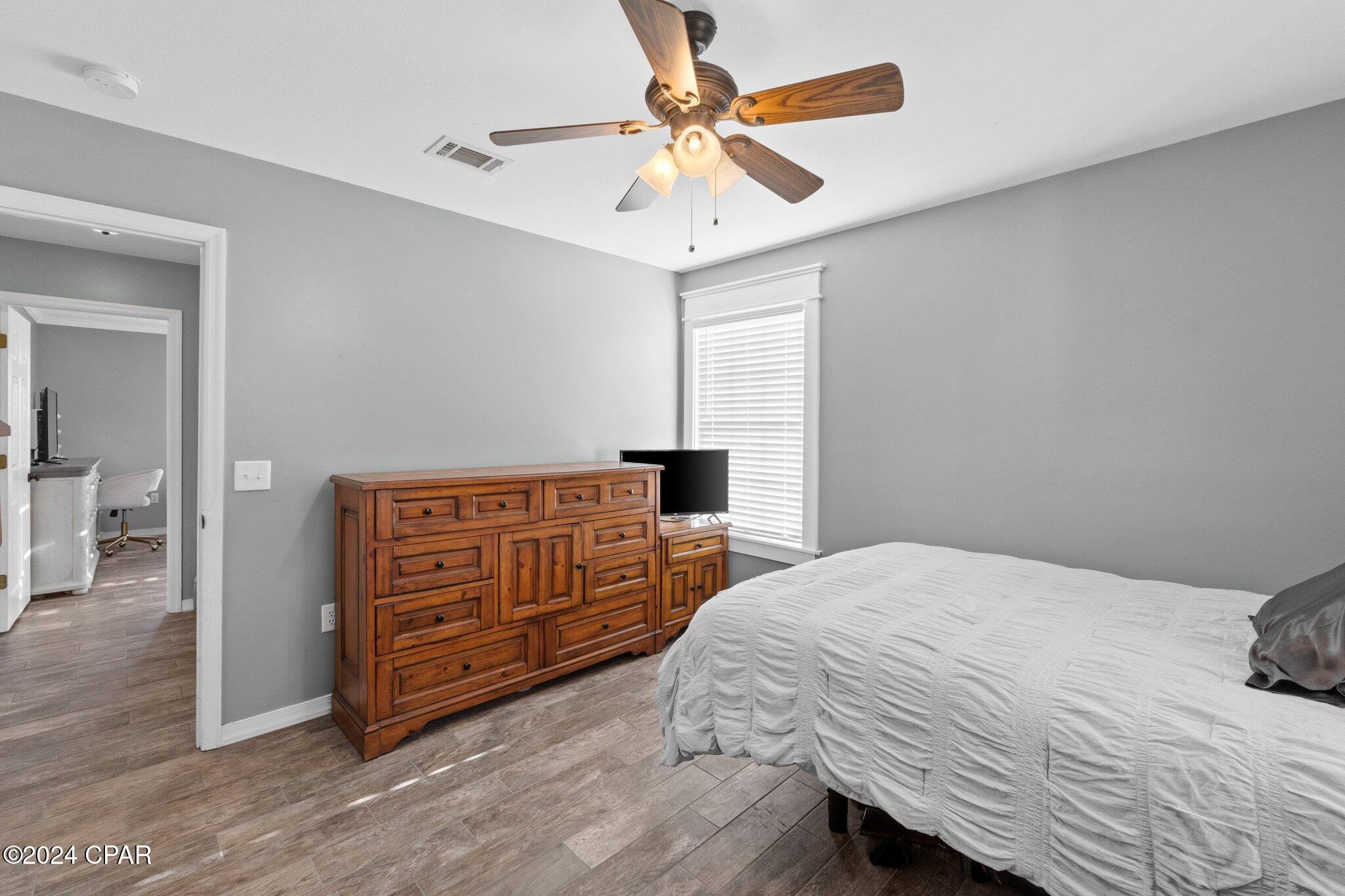 Twin Lakes - Residential