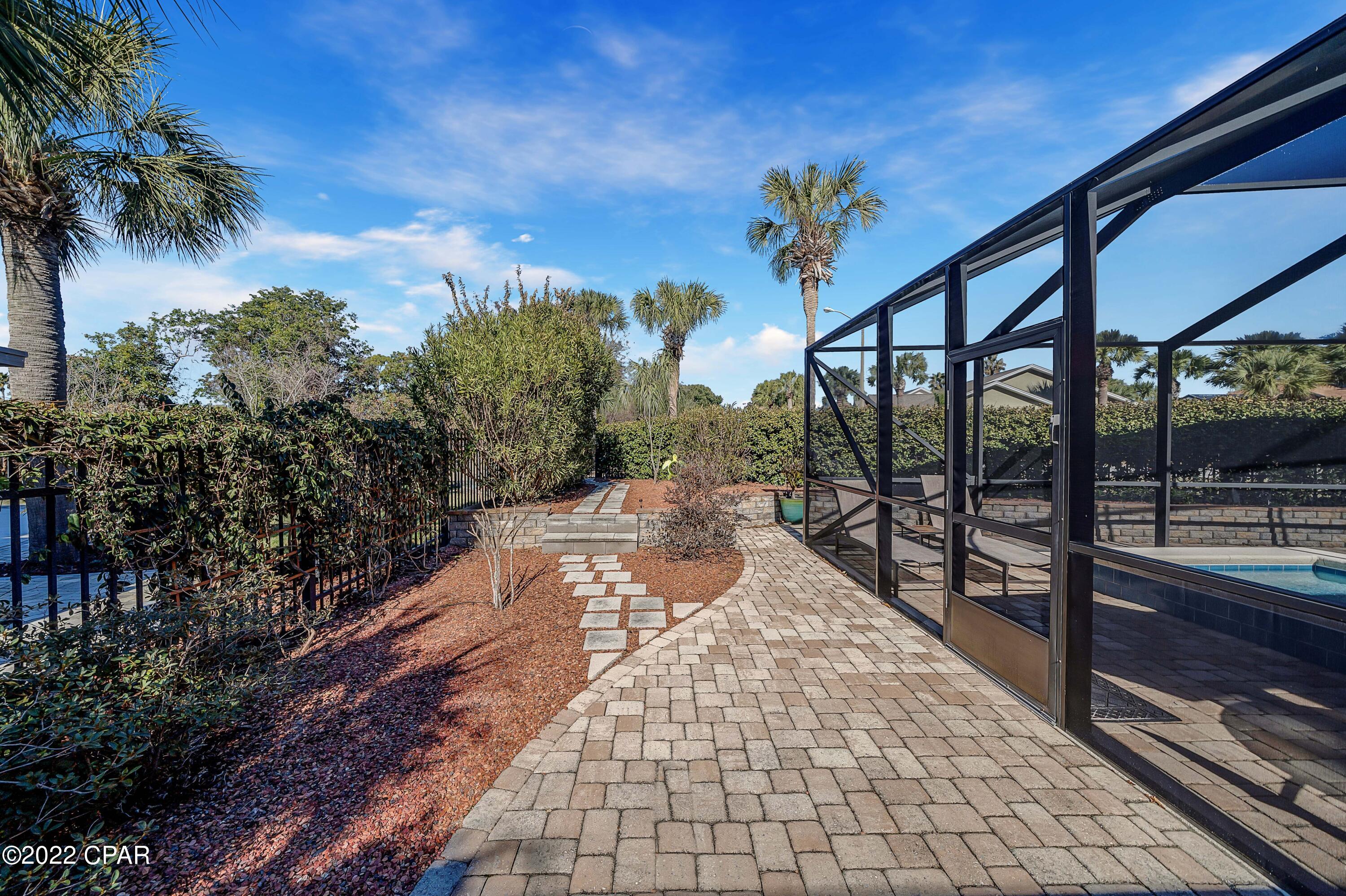 Lakes At Summer Breeze - Residential