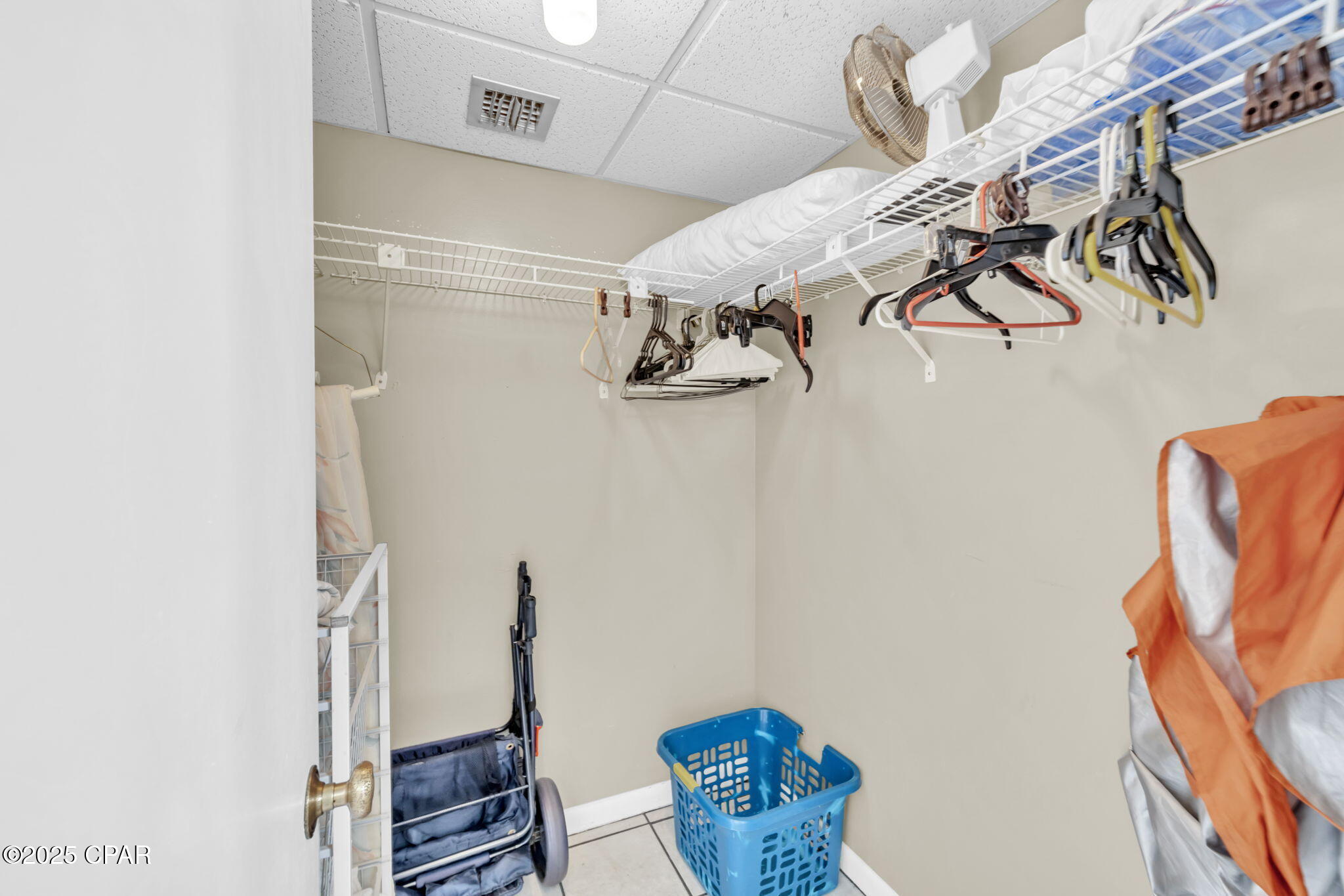 Leeward/Windward Condo - Residential