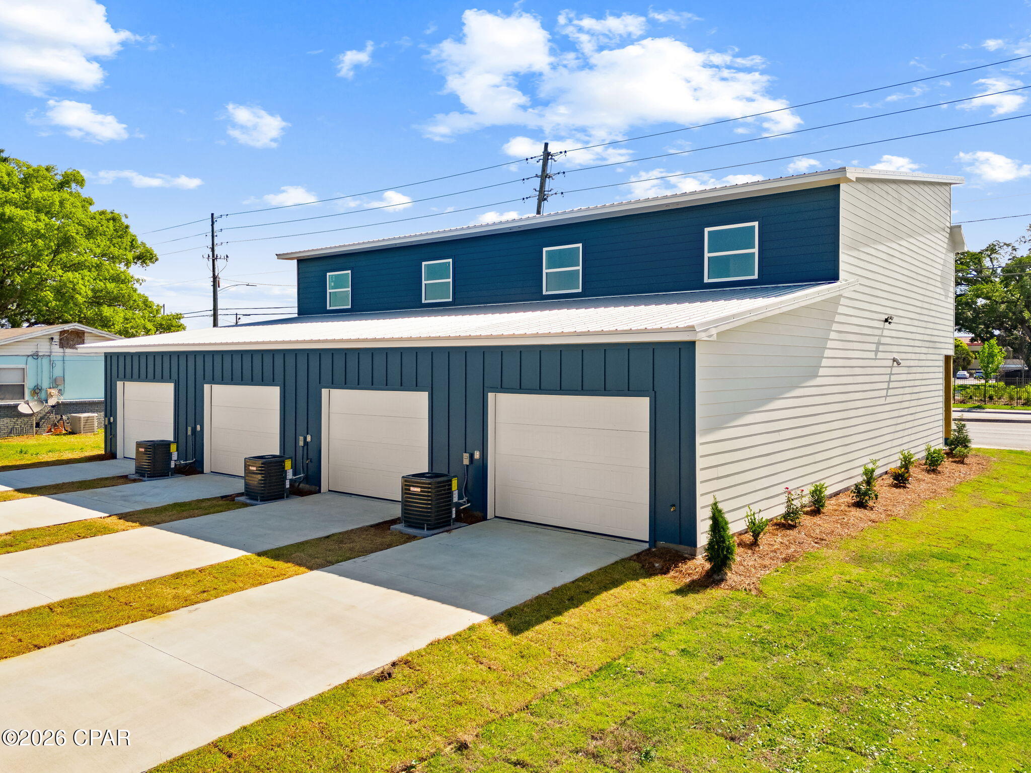 Long Point Park 1st Add - Residential