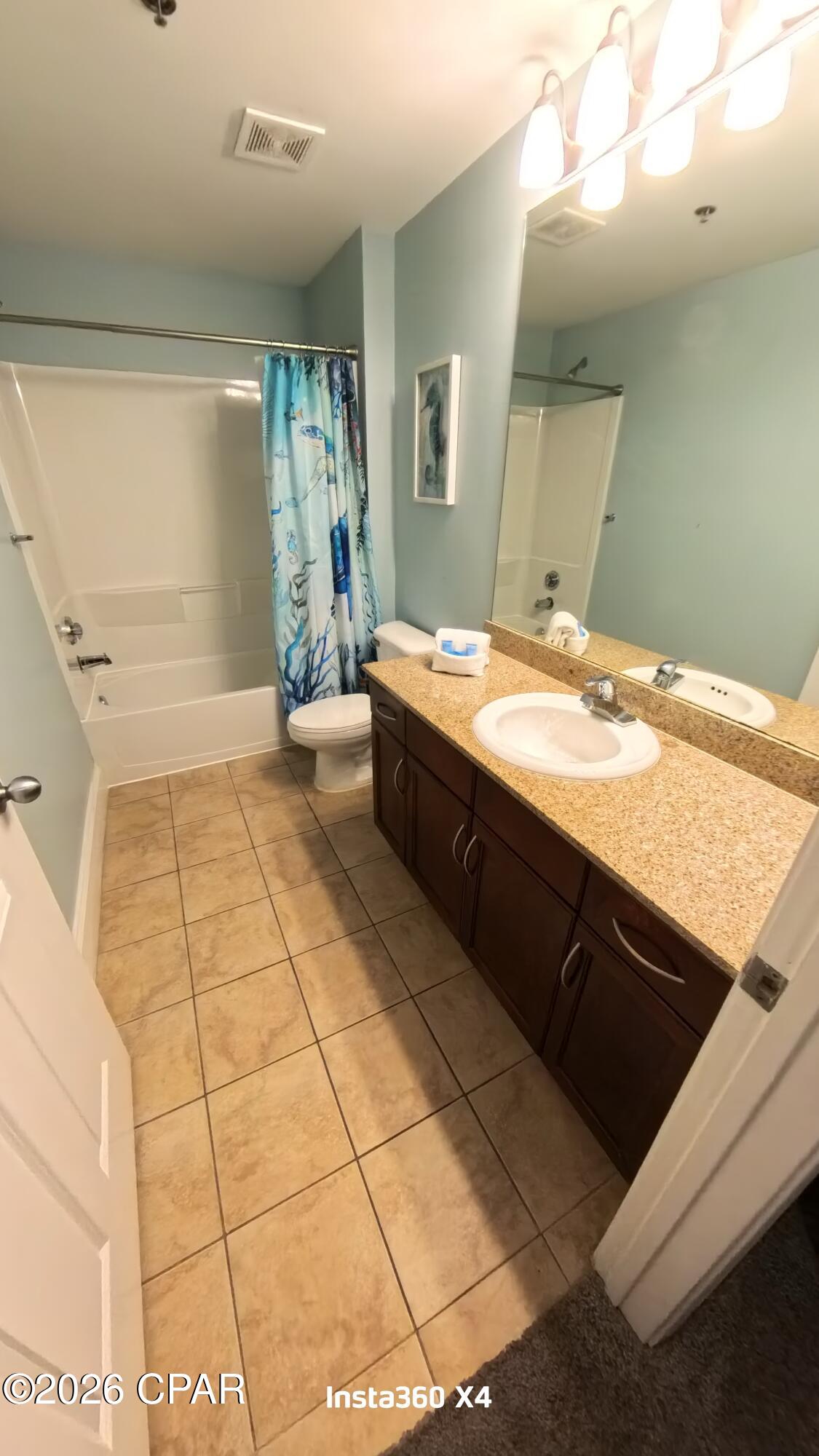 Laketown Wharf - Residential