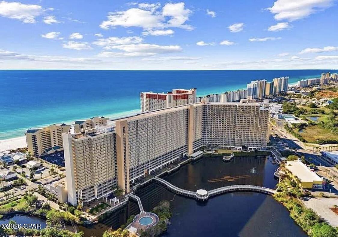 Laketown Wharf - Residential