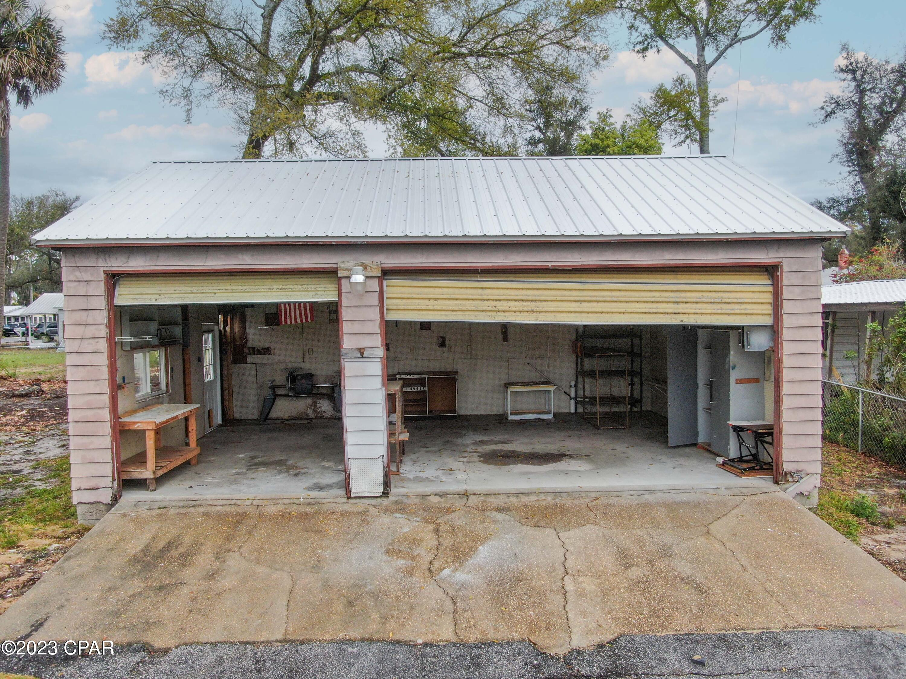 [No Recorded Subdiv] - Residential