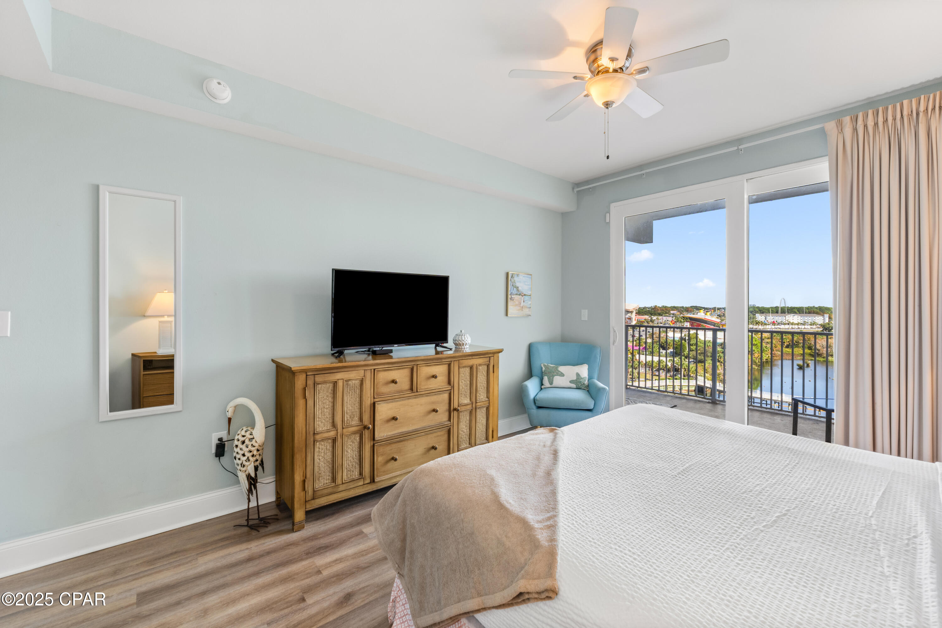 Laketown Wharf - Residential