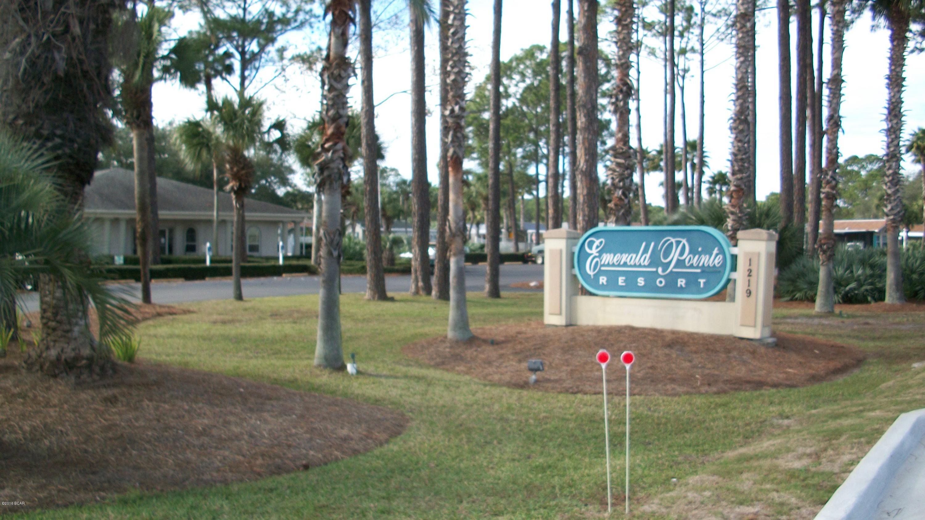 Emerald Pointe Resort - Residential