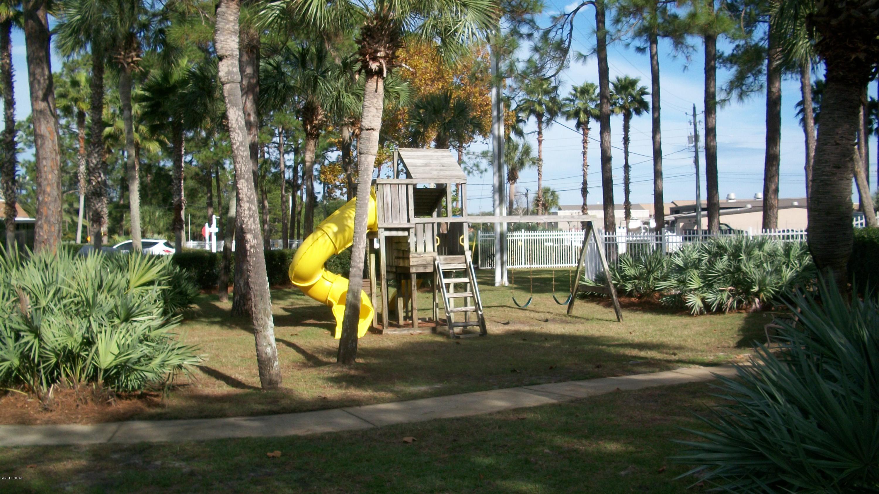Emerald Pointe Resort - Residential