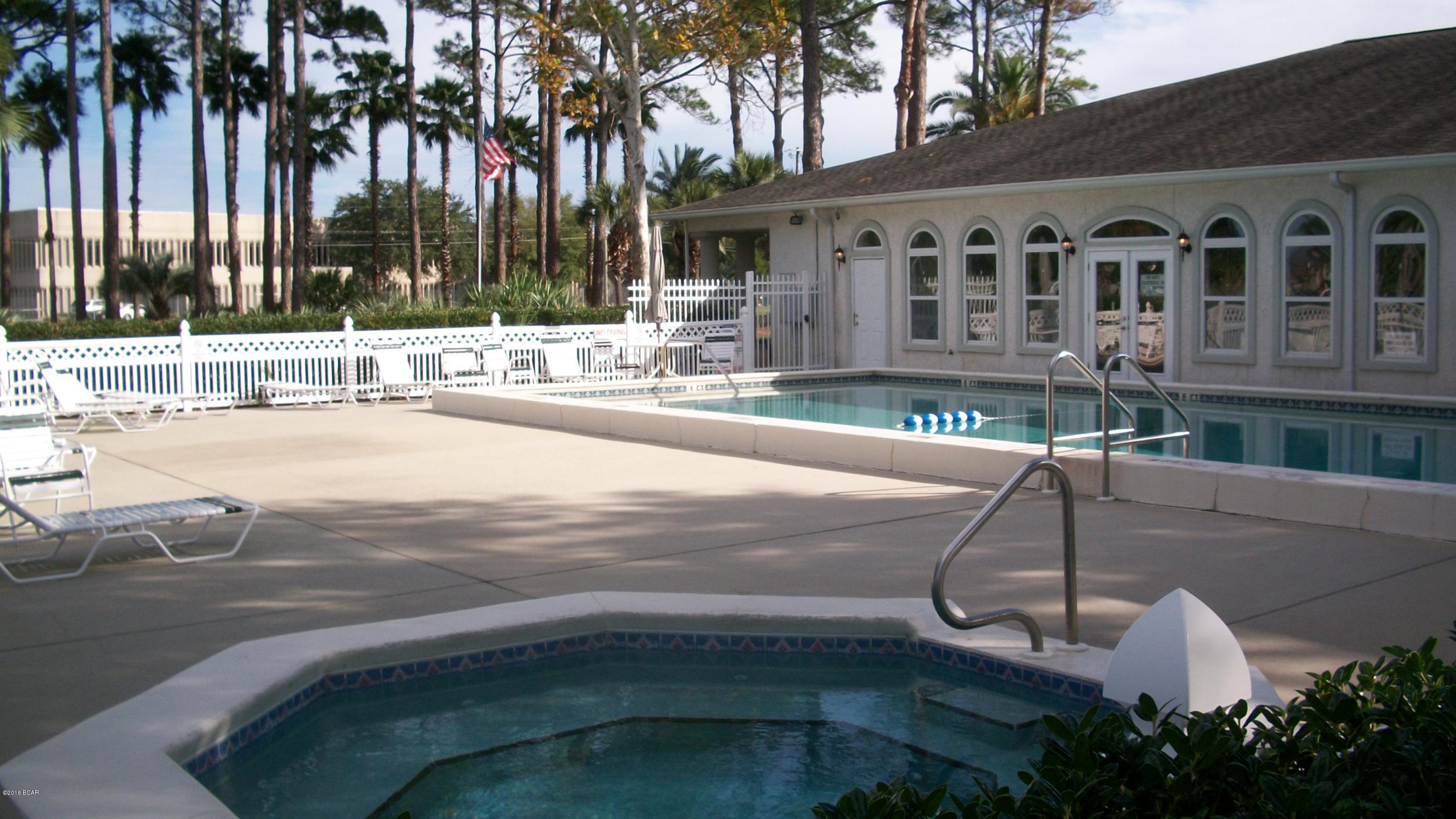 Emerald Pointe Resort - Residential