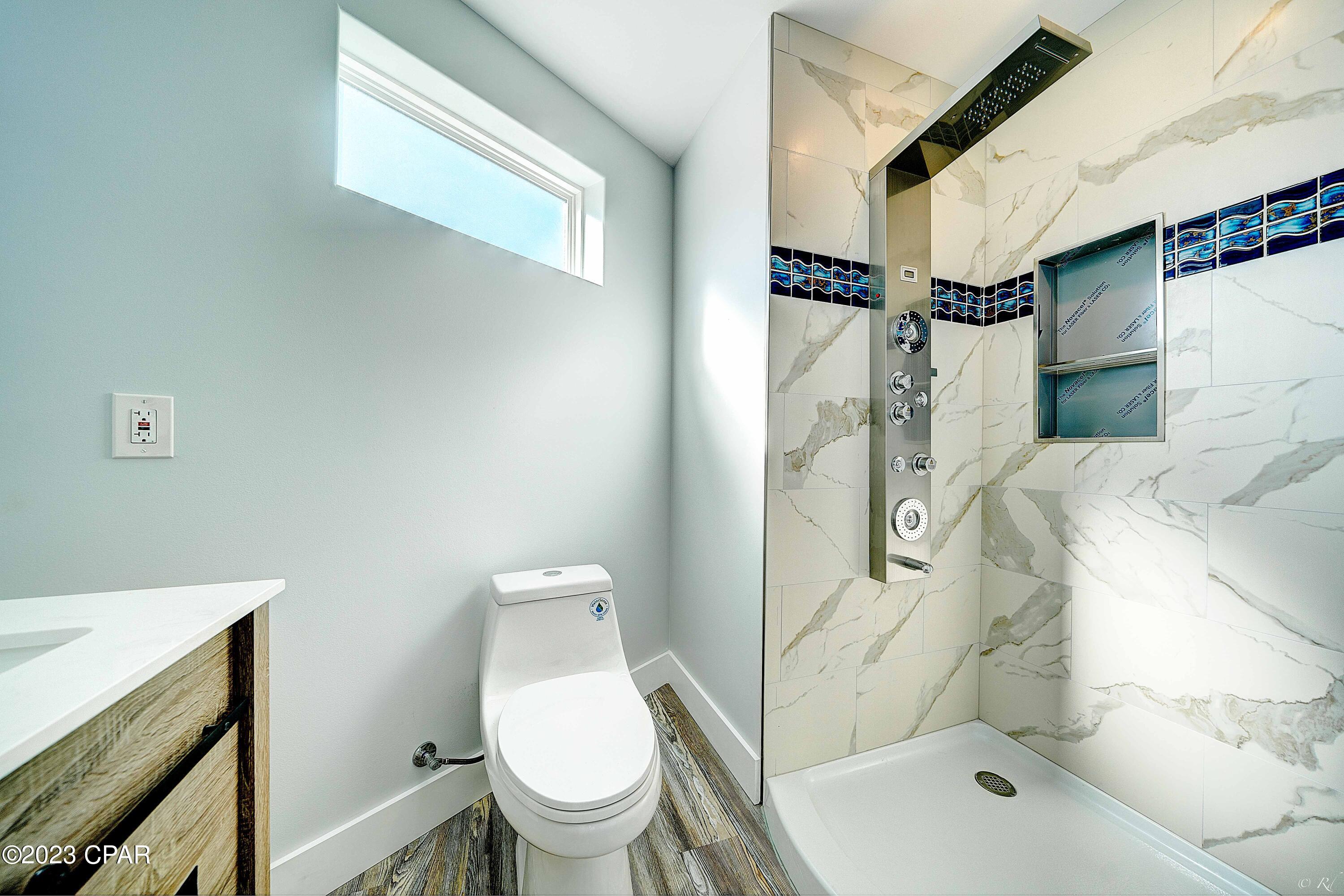 Emerald Pointe Resort - Residential