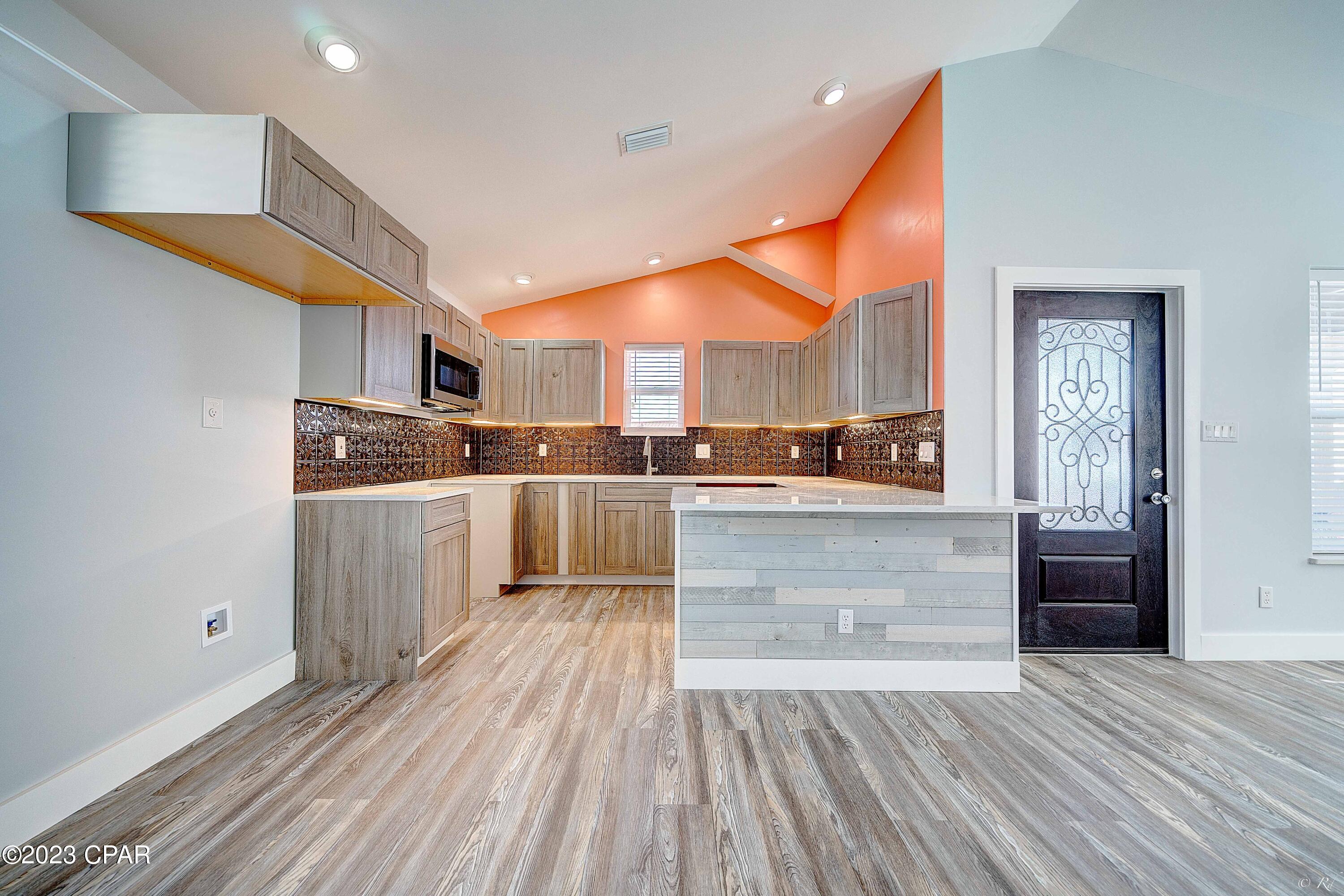 Emerald Pointe Resort - Residential