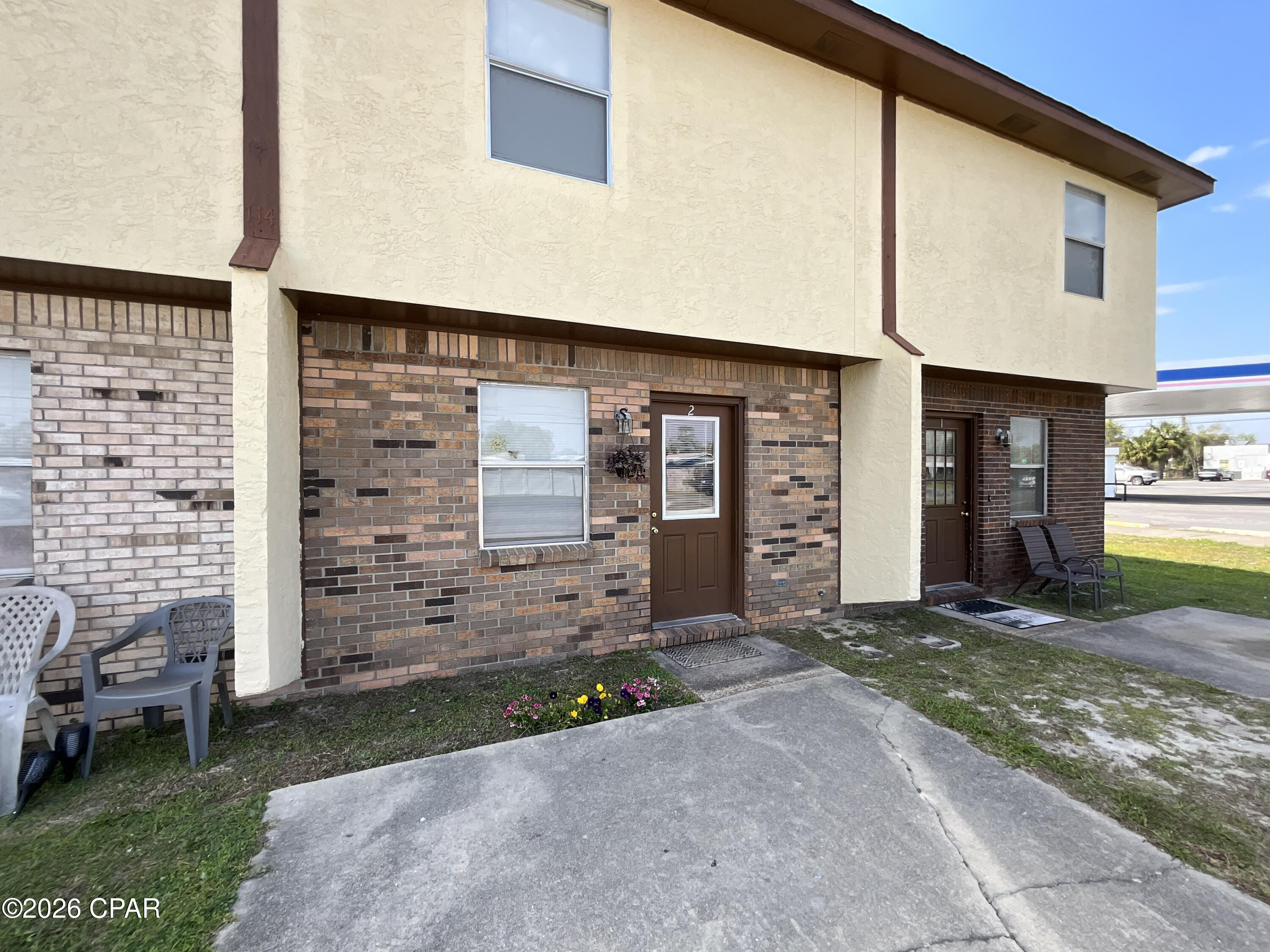 Lakewood - Commercial Sale