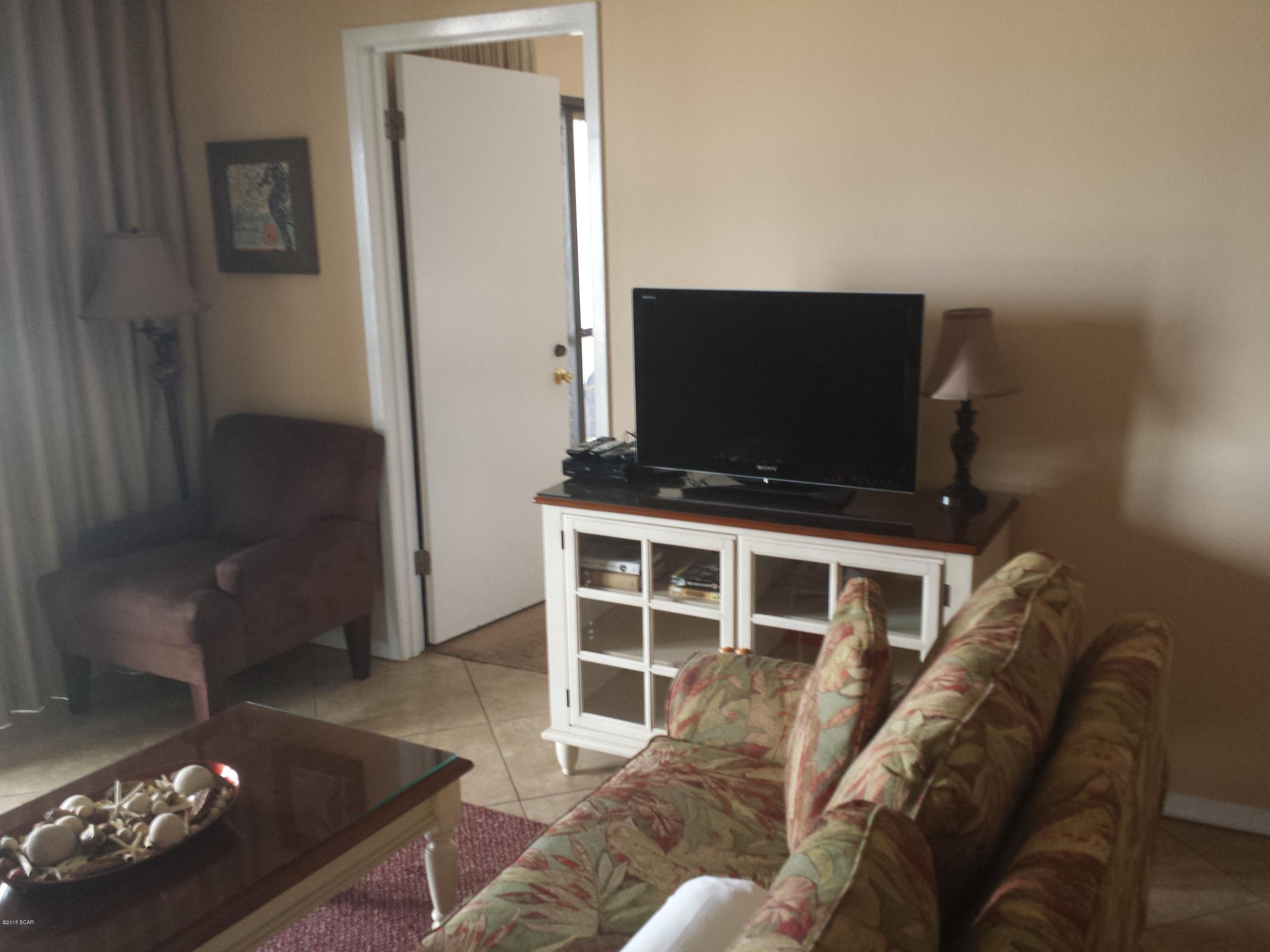 The Commodore - Residential