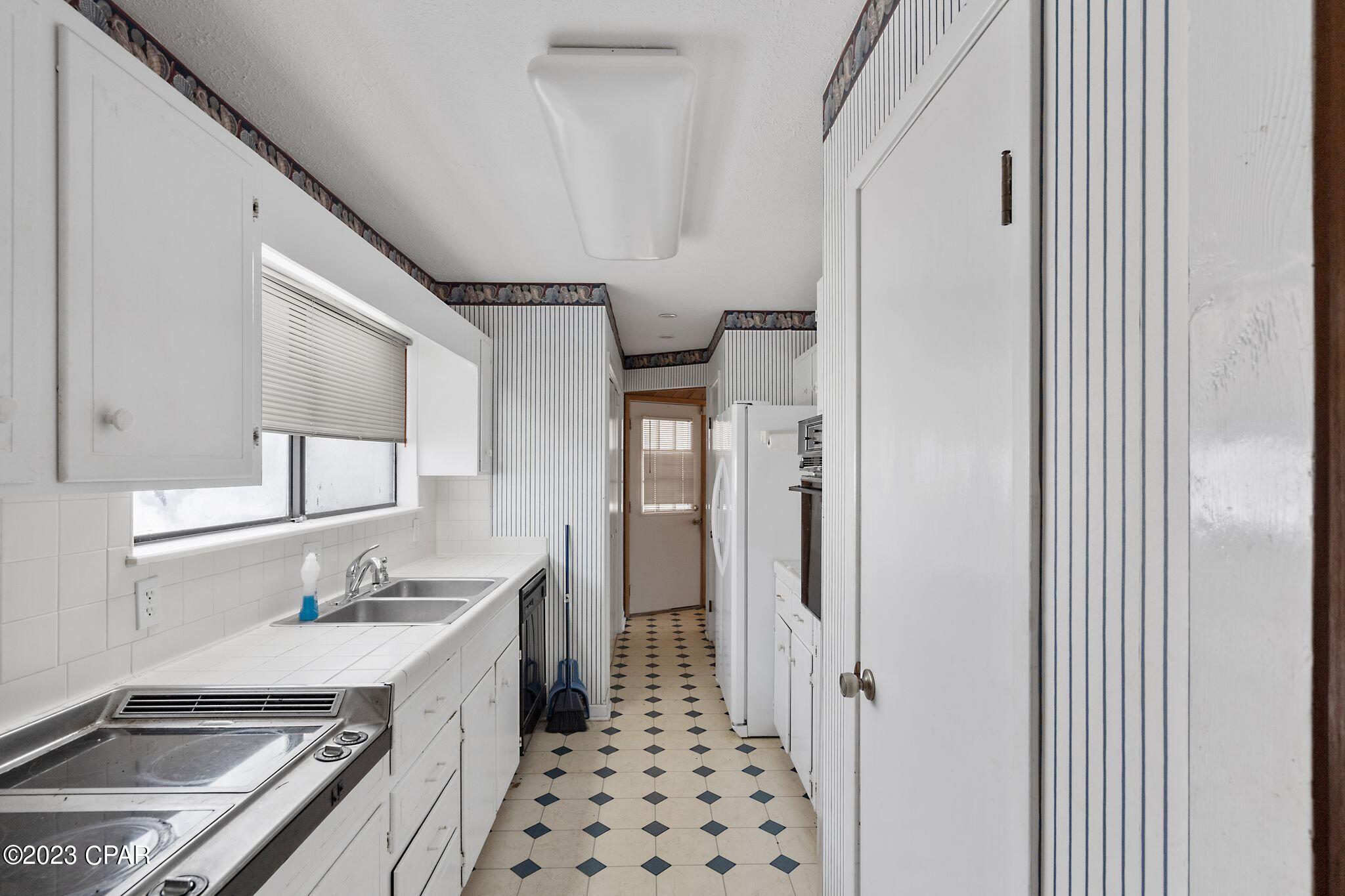 Crescent Beach Unit 1 - Residential