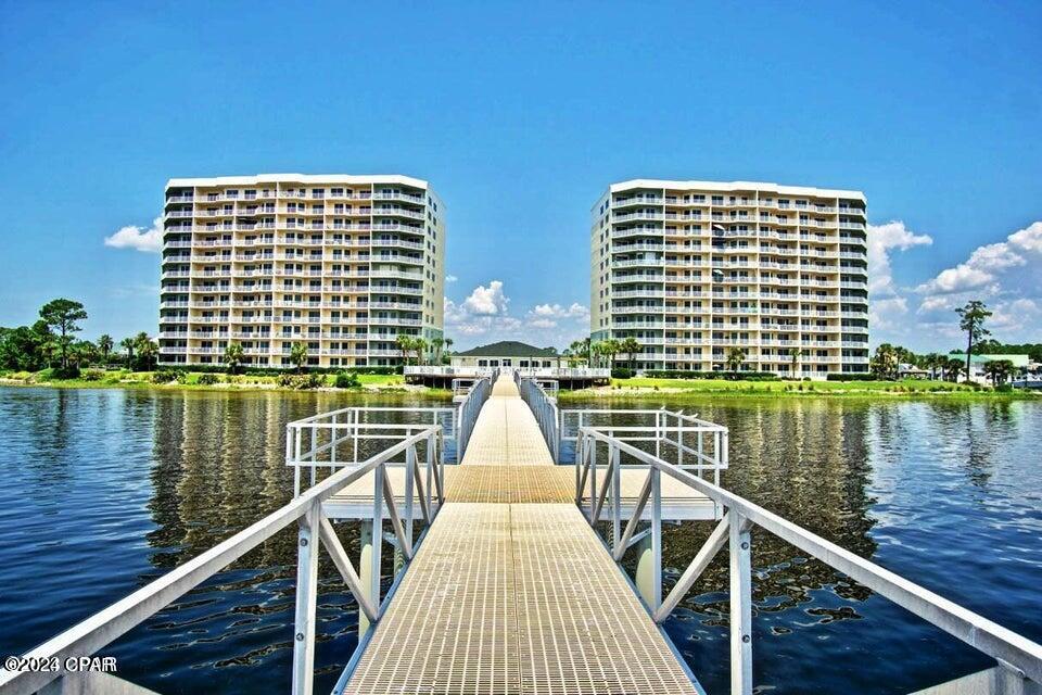 Hibiscus By The Bay - Residential