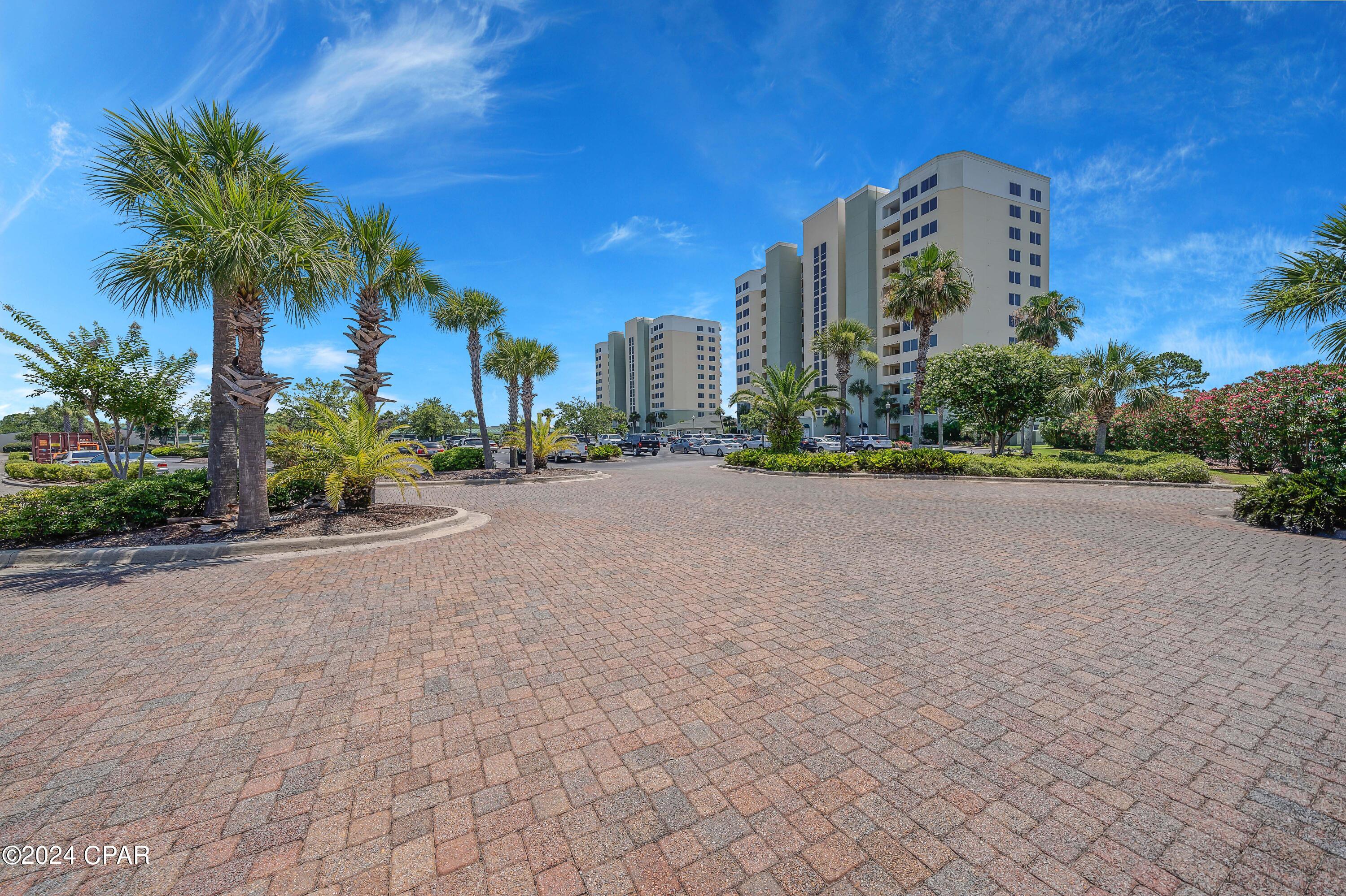 Hibiscus By The Bay - Residential