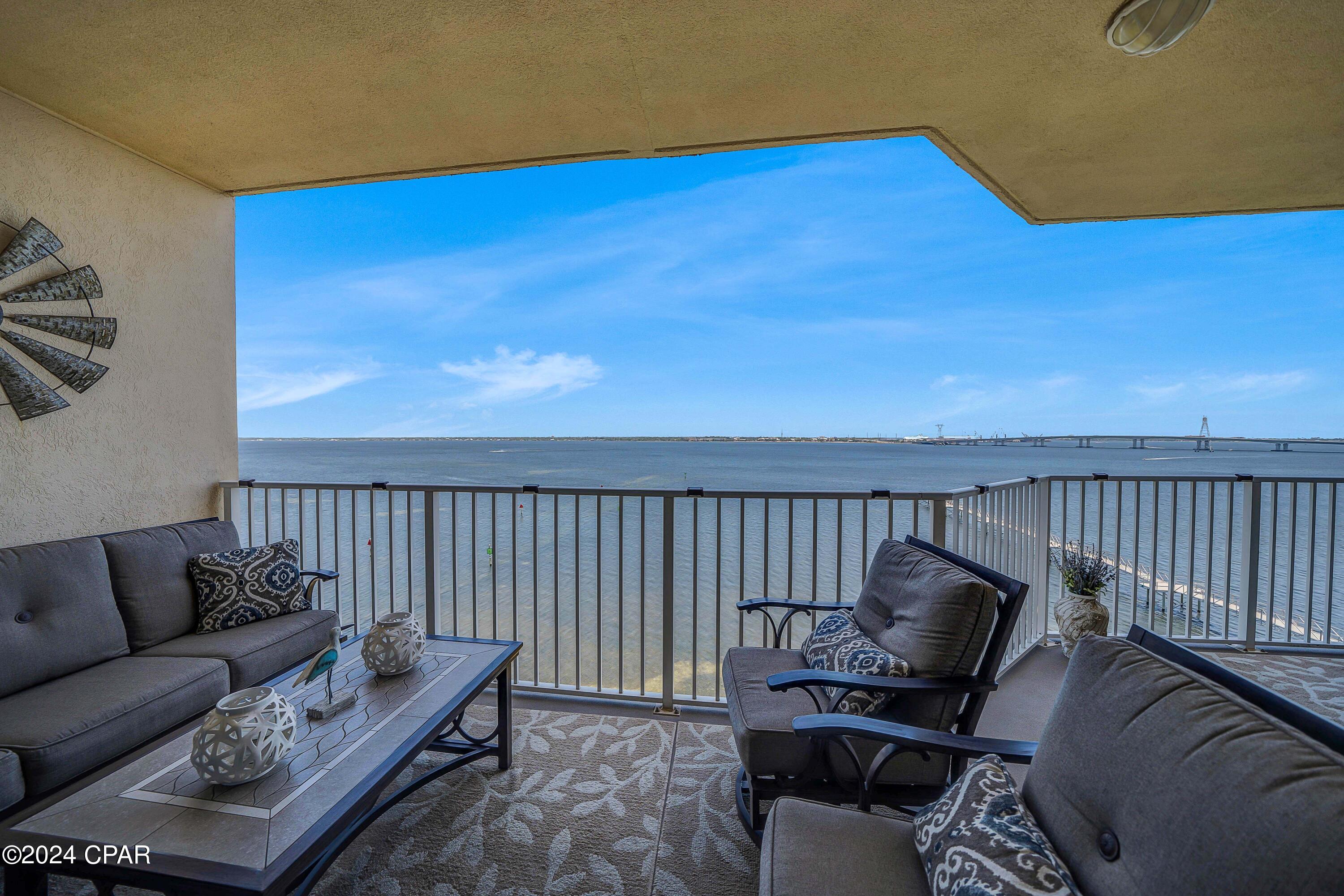 Hibiscus By The Bay - Residential