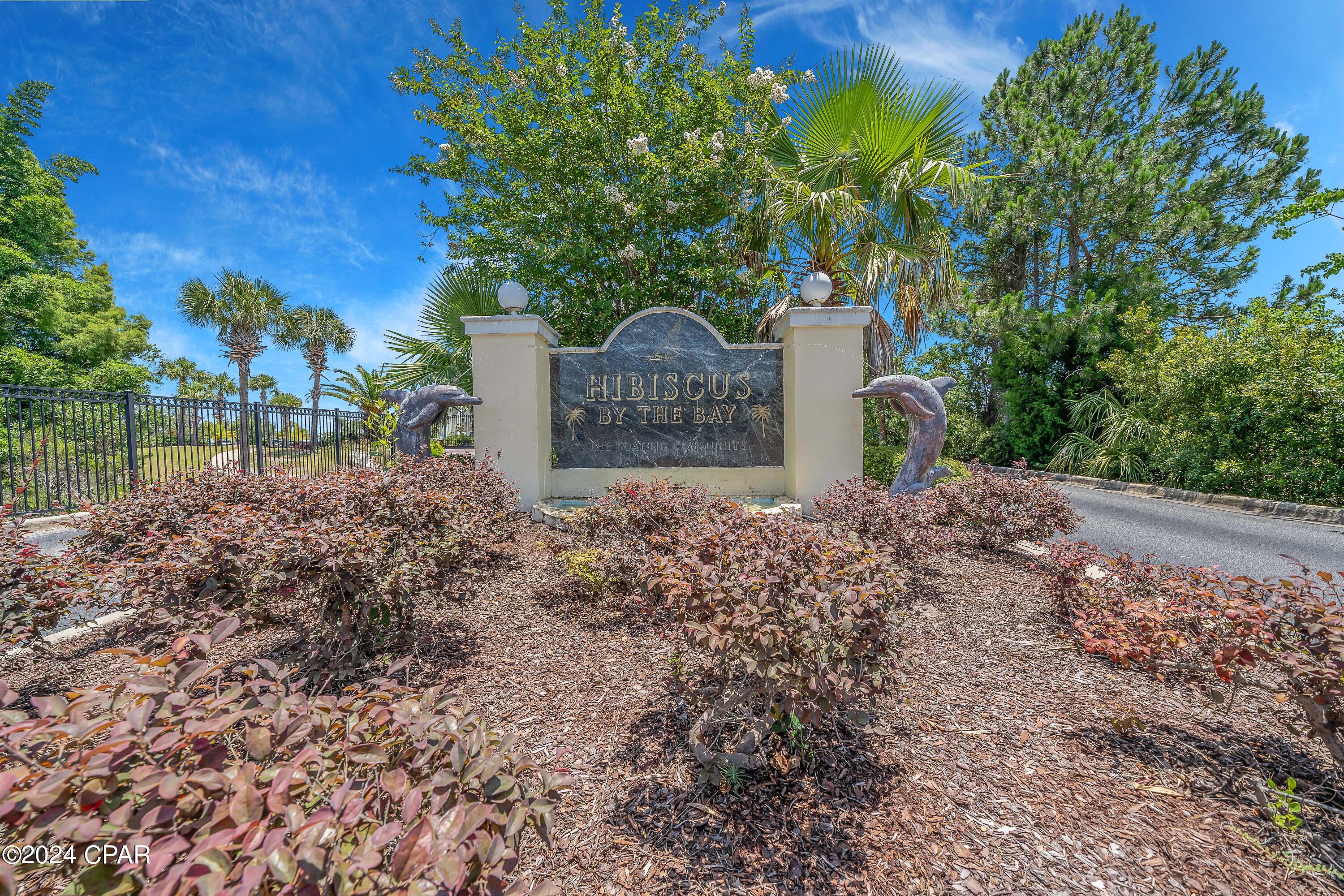 Hibiscus By The Bay - Residential