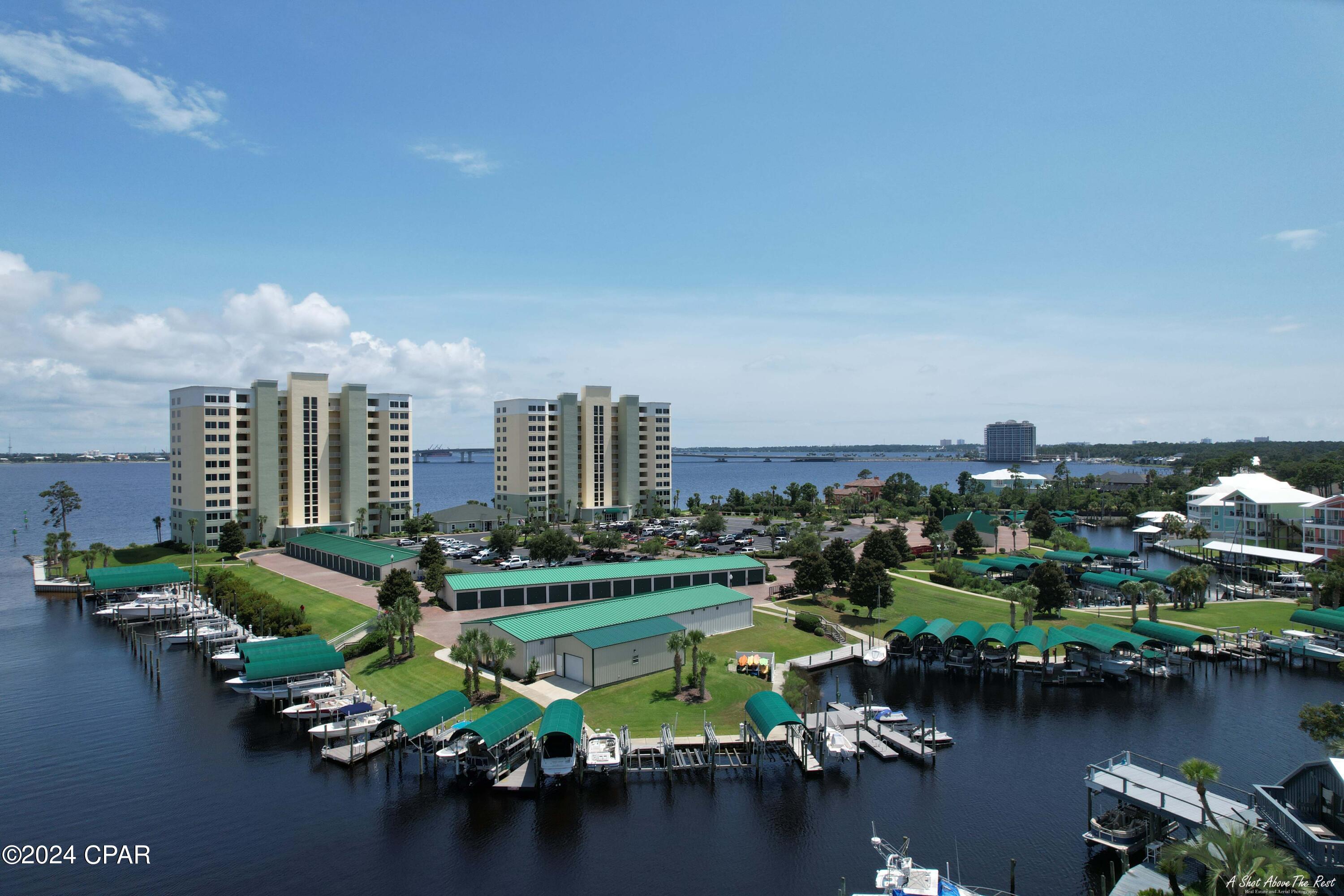Hibiscus By The Bay - Residential