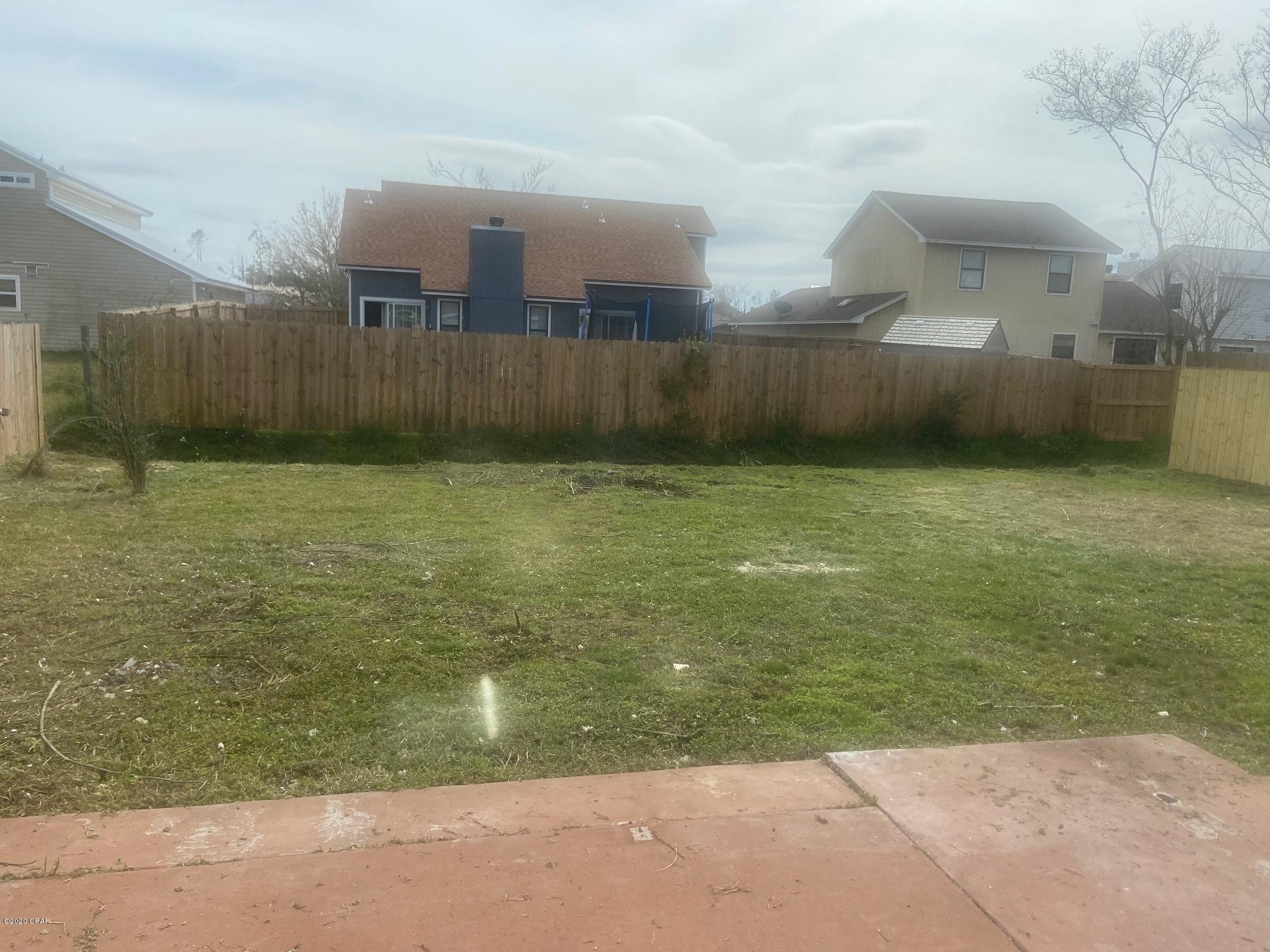 [No Recorded Subdiv] - Residential Lease