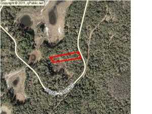 Beautiful lot on an area of seasonal lakes. This area has privacy but easy access to the main highway. Located in south Washington County with lots of woods and wildlife!