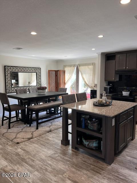 River Lake - Residential