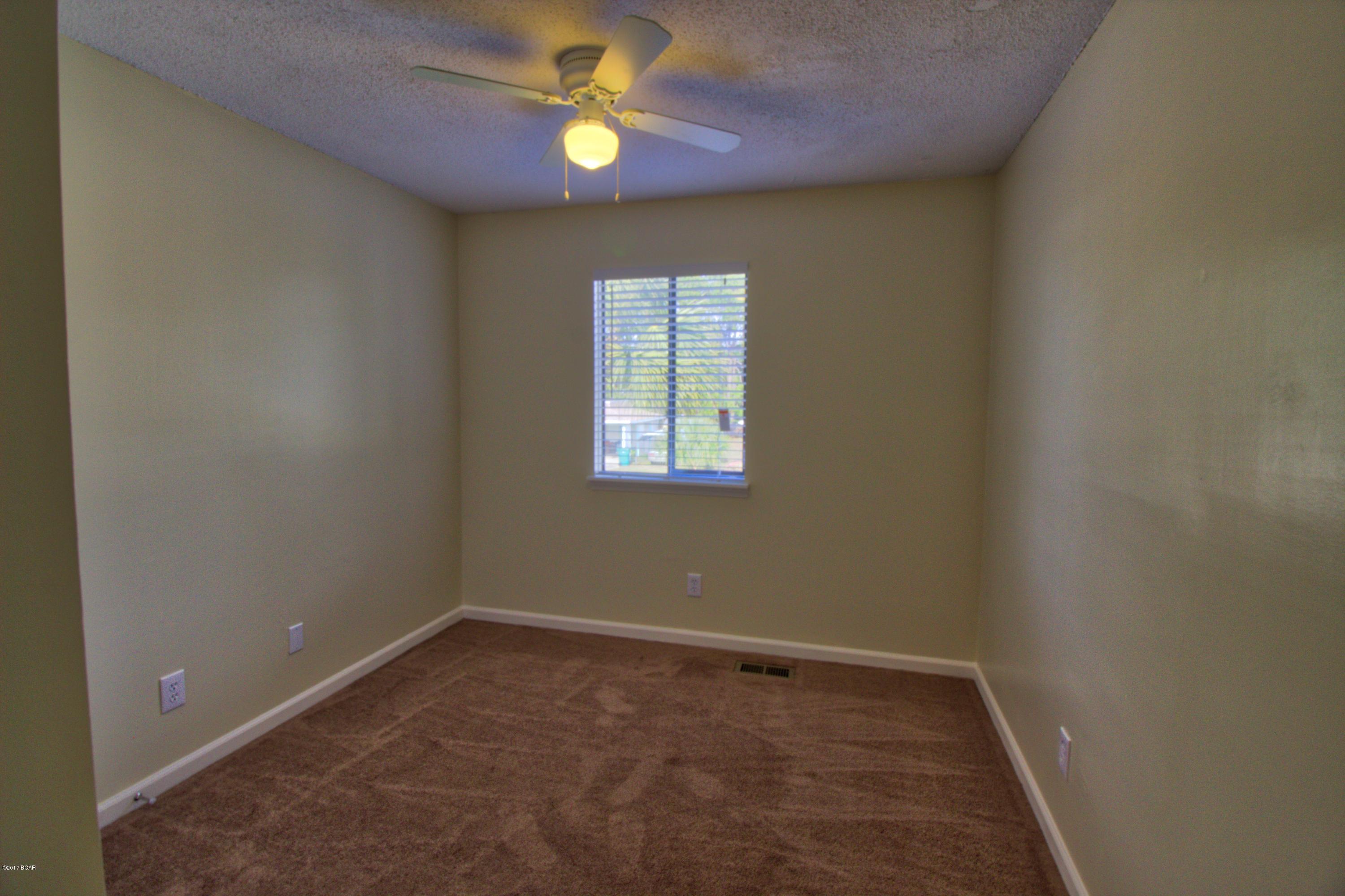 Holiday Beach Unit 8 - Residential Lease