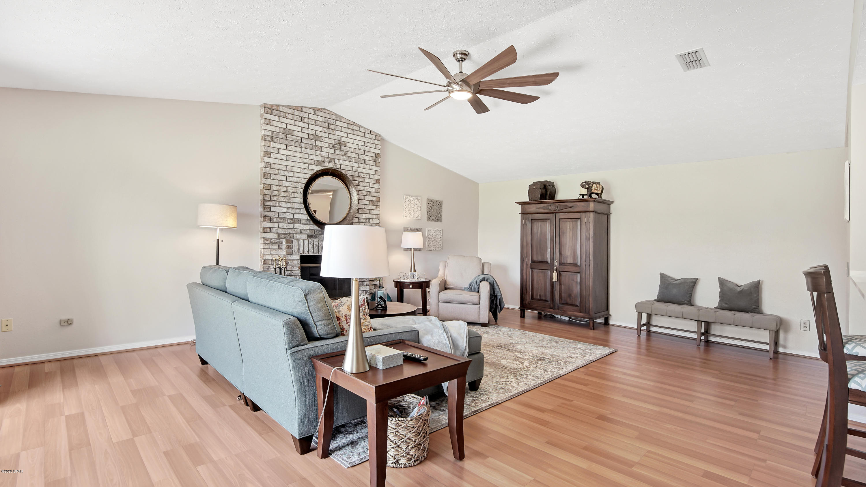 Derby Woods 1st Add - Residential