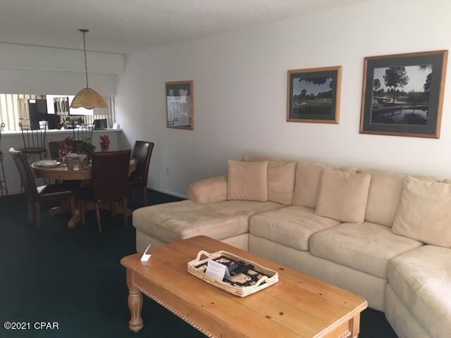 Hombre Golf Village - Residential