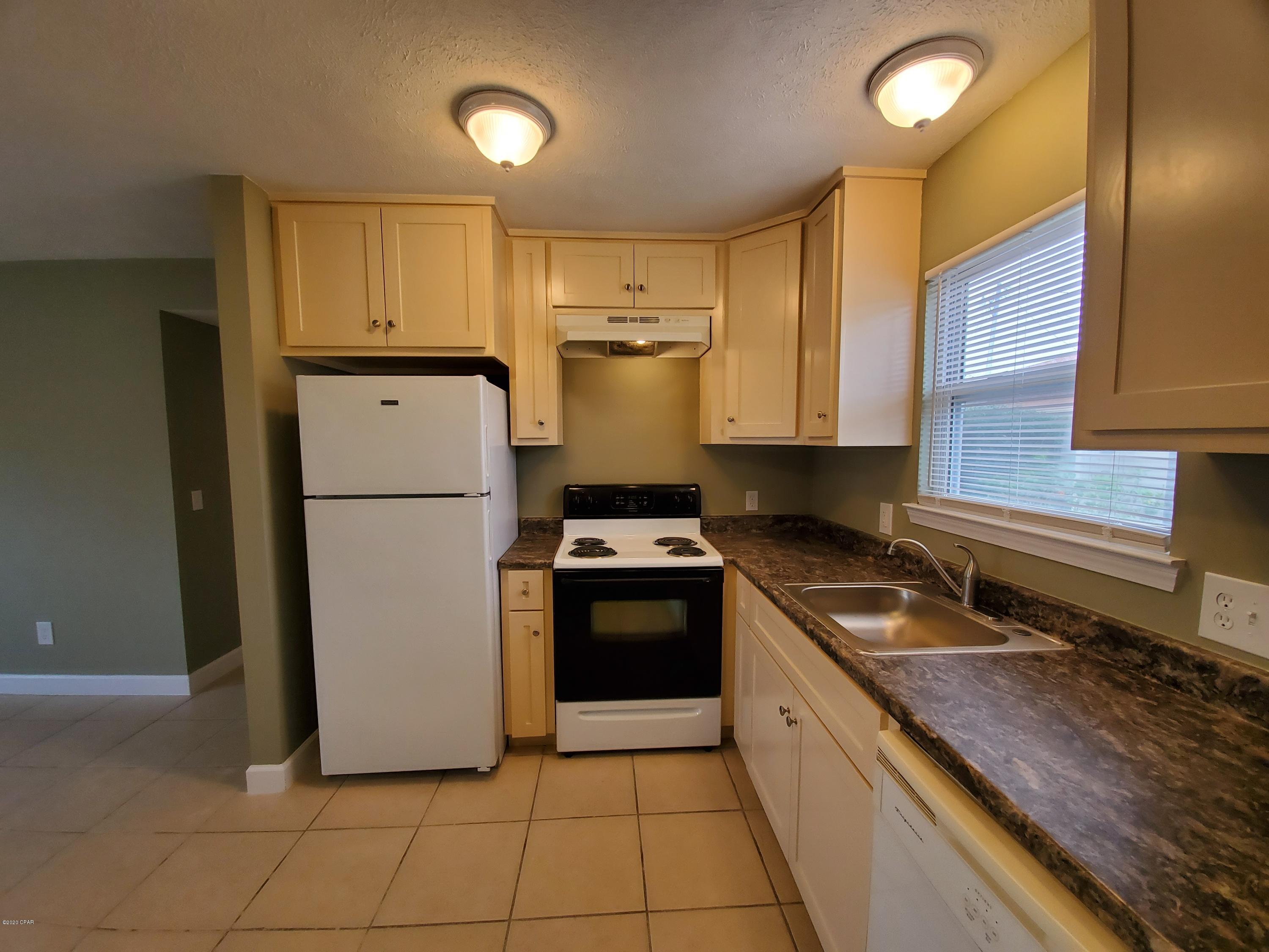 Biltmore Beach - Residential Lease