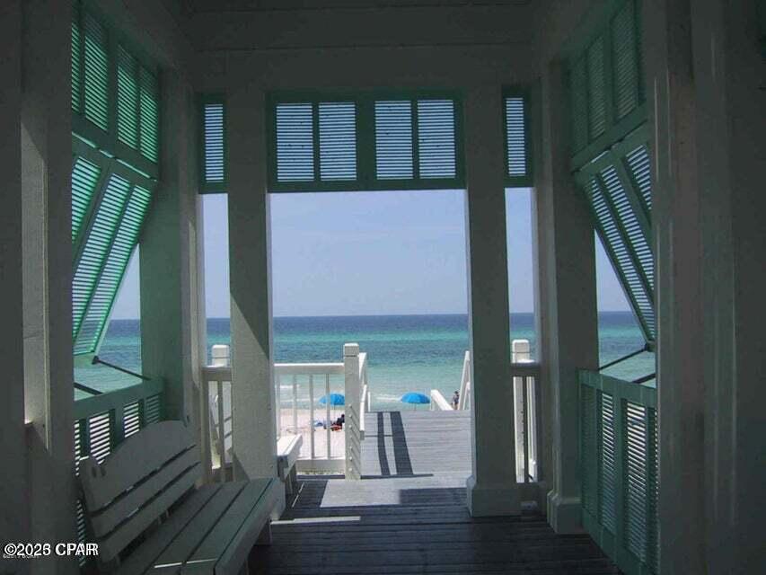 Carillon Beach - Land
