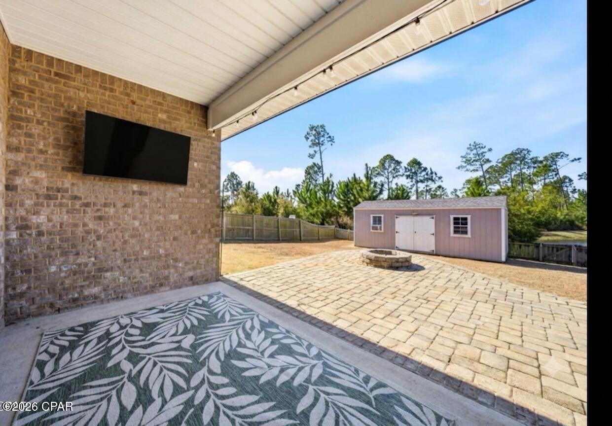 Fanning Bayou - Residential