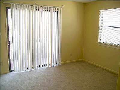 Silver Sands Unit 1 - Residential Lease