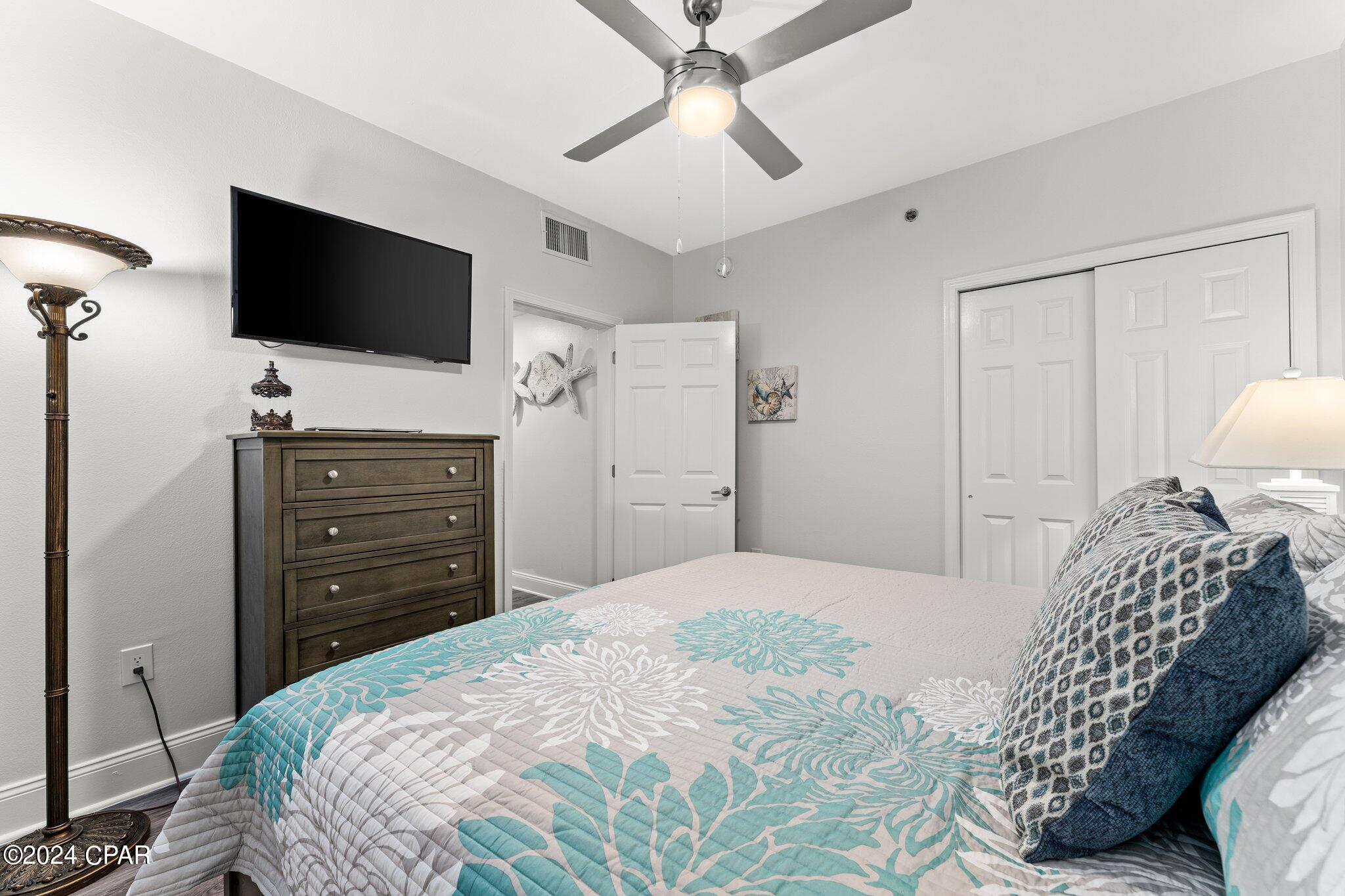 Laketown Wharf - Residential