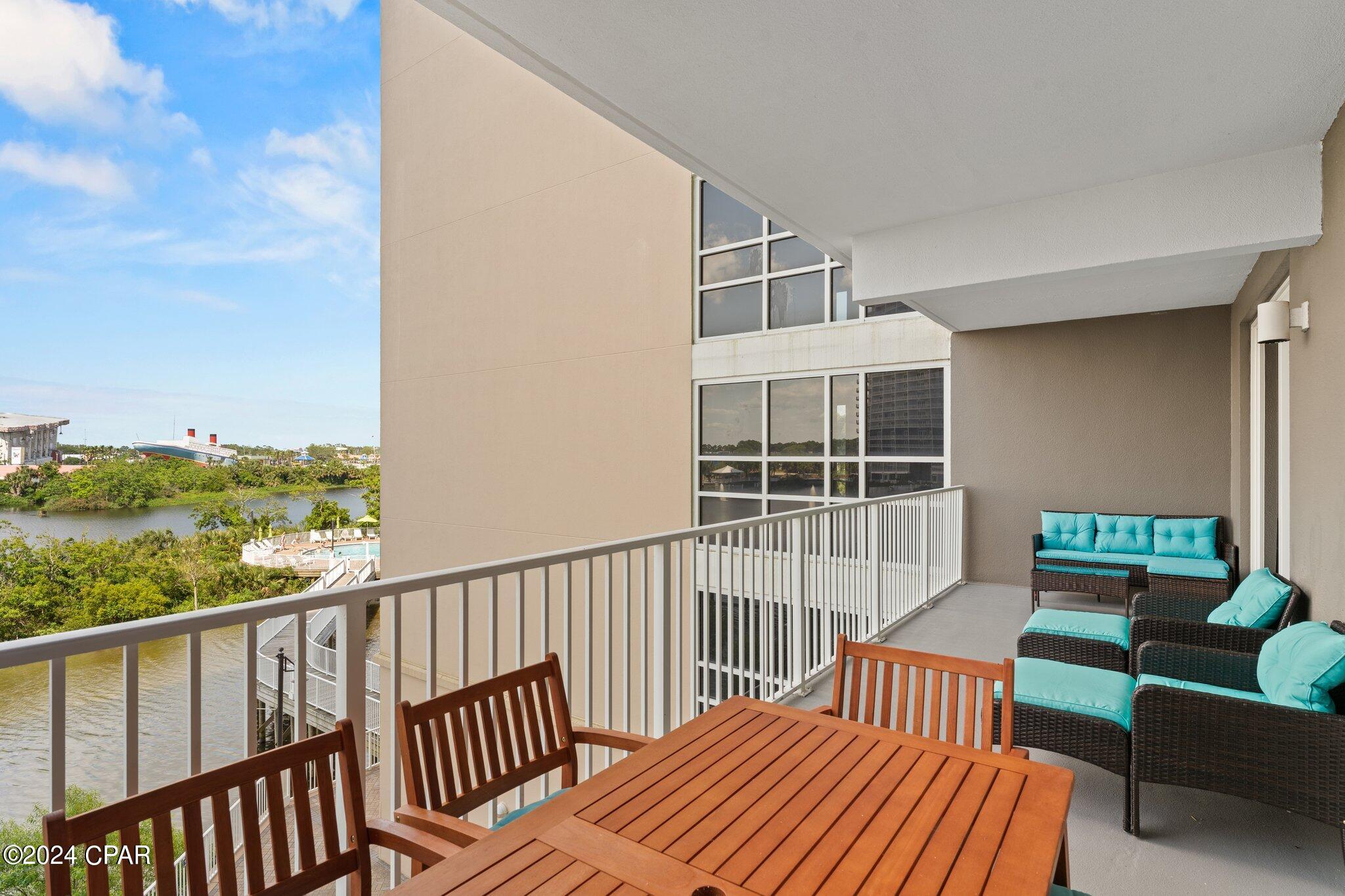 Laketown Wharf - Residential