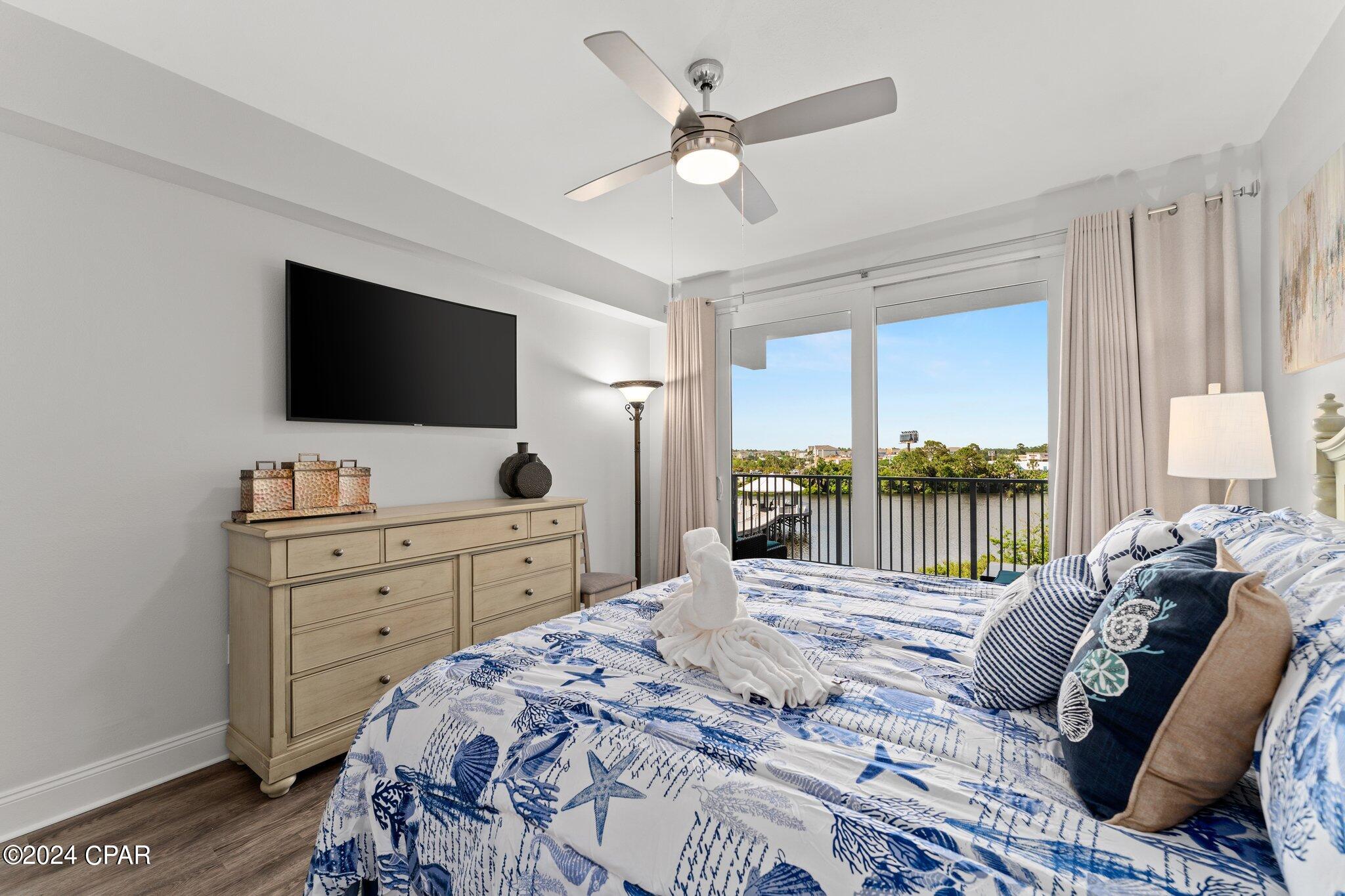 Laketown Wharf - Residential