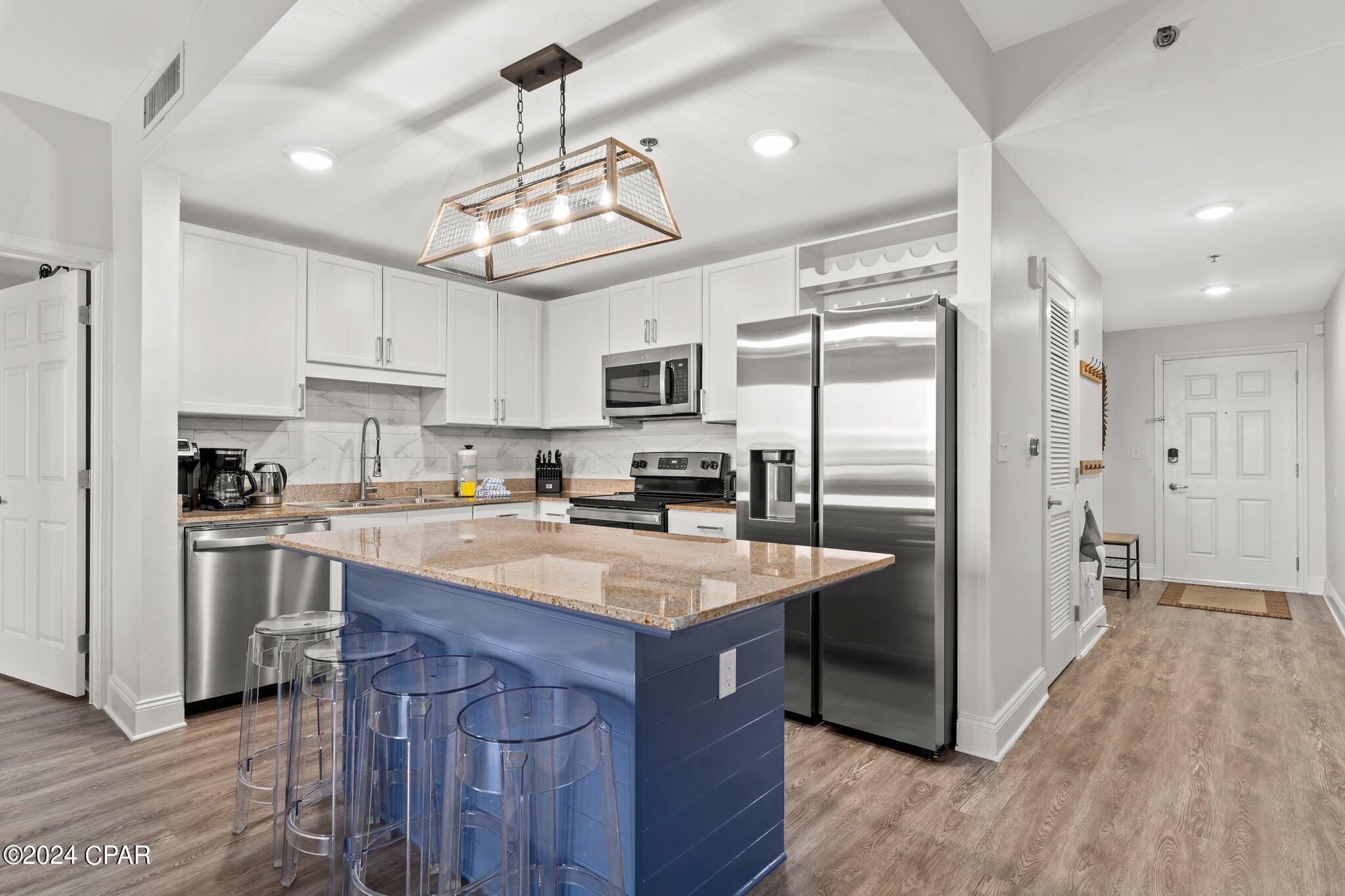 Laketown Wharf - Residential
