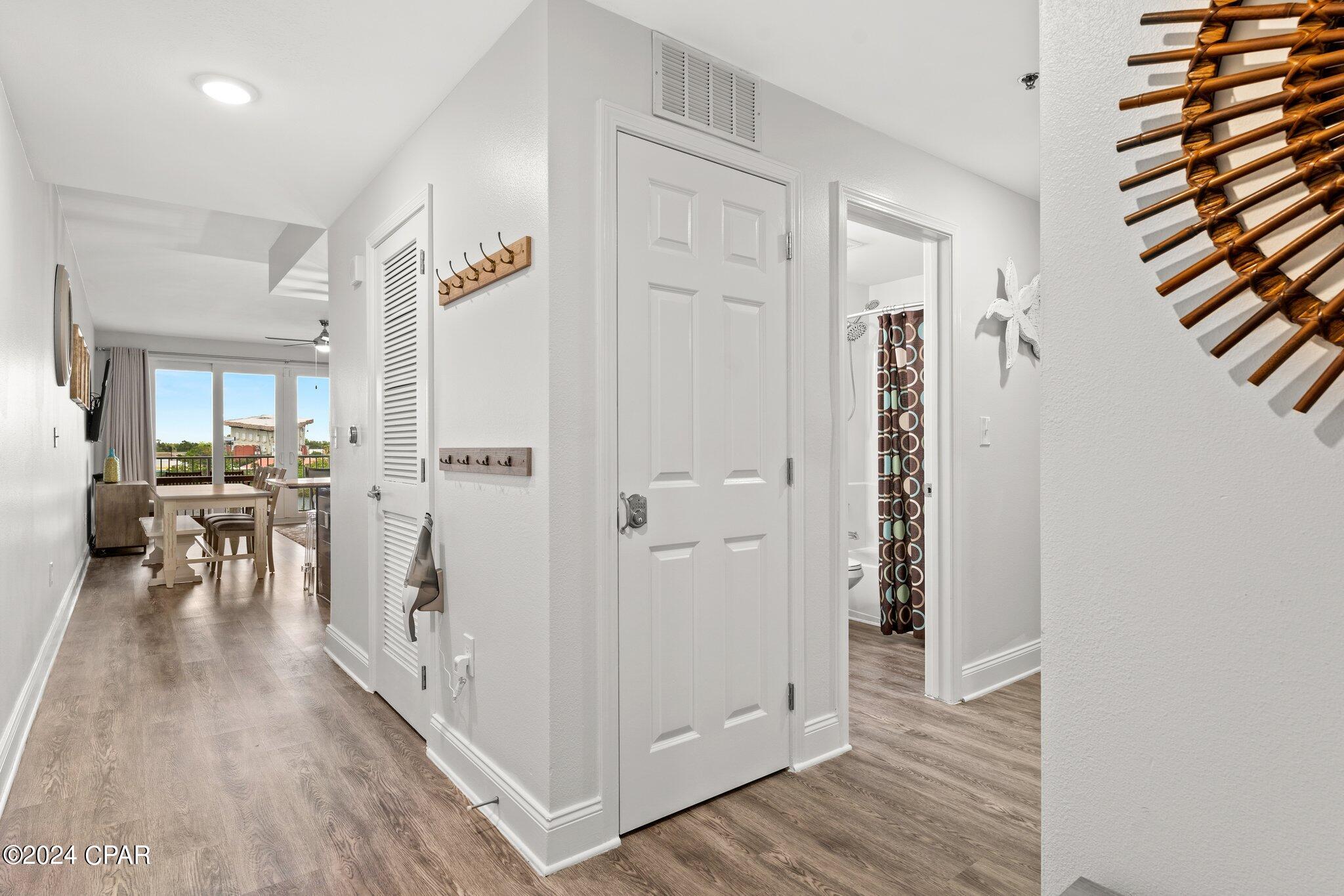 Laketown Wharf - Residential