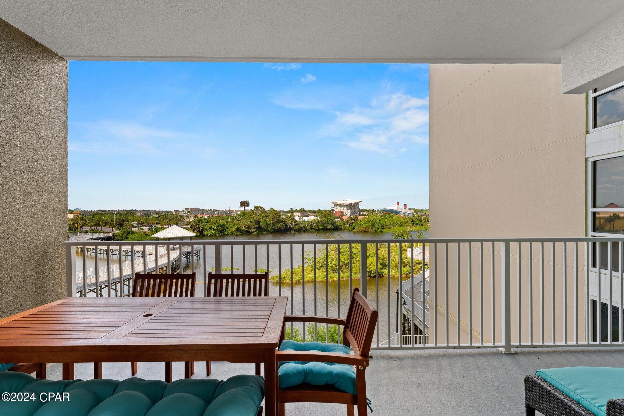 Laketown Wharf - Residential