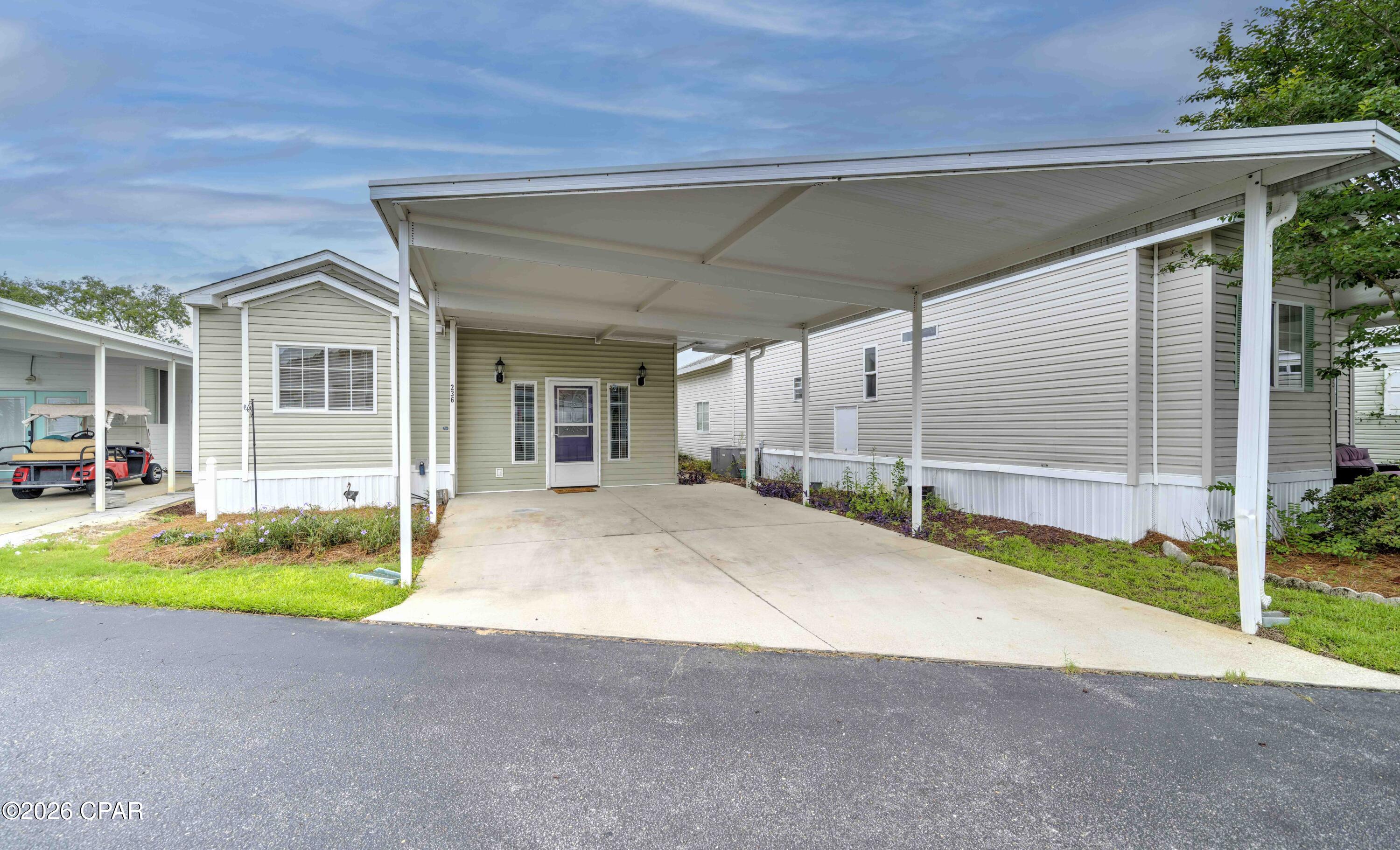 Emerald Pointe Resort - Residential
