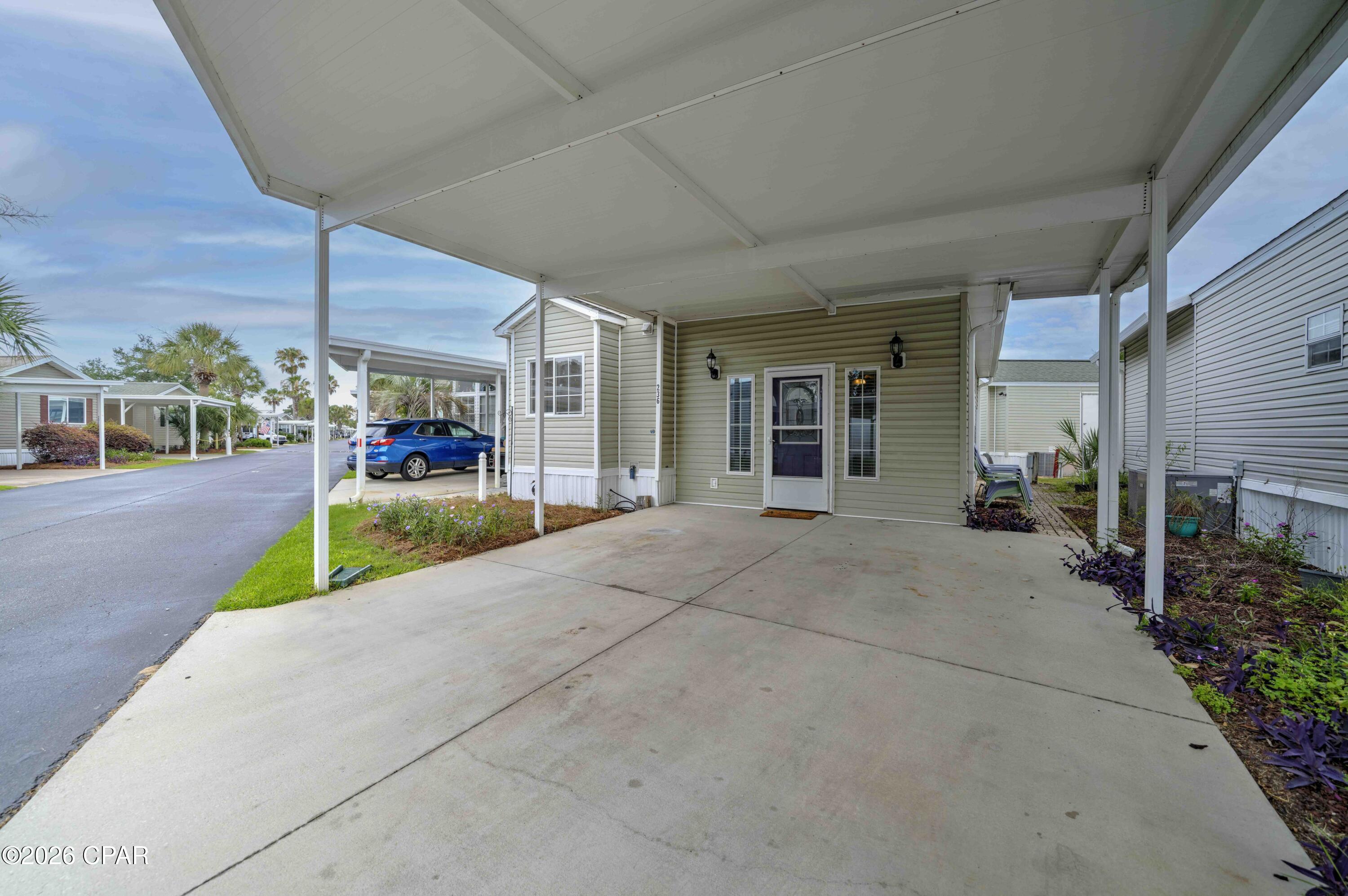 Emerald Pointe Resort - Residential