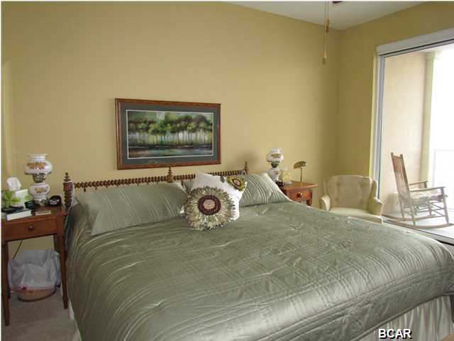 Magnolia Bay Club - Residential