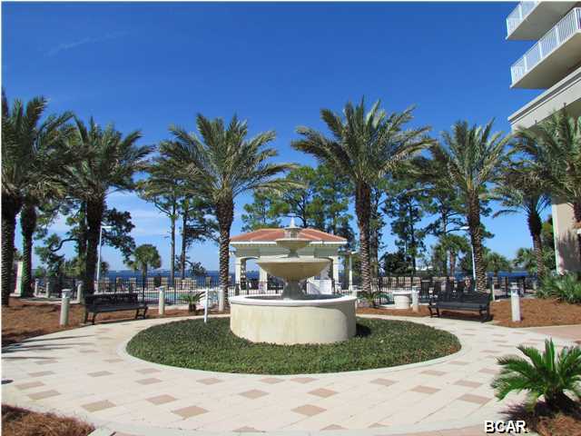 Magnolia Bay Club - Residential