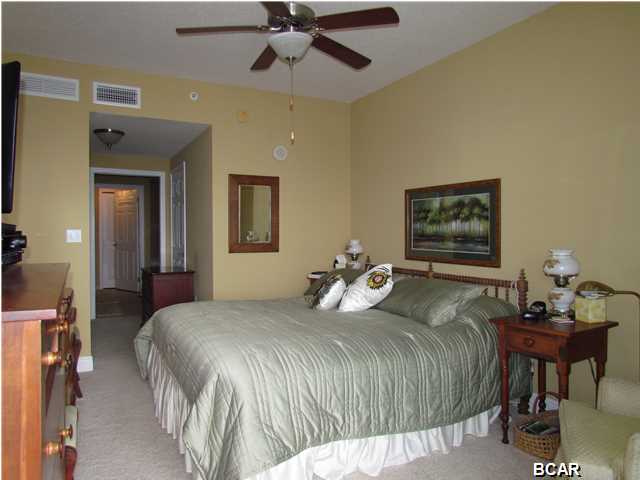 Magnolia Bay Club - Residential