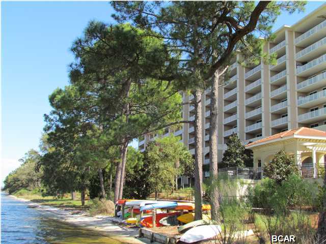 Magnolia Bay Club - Residential